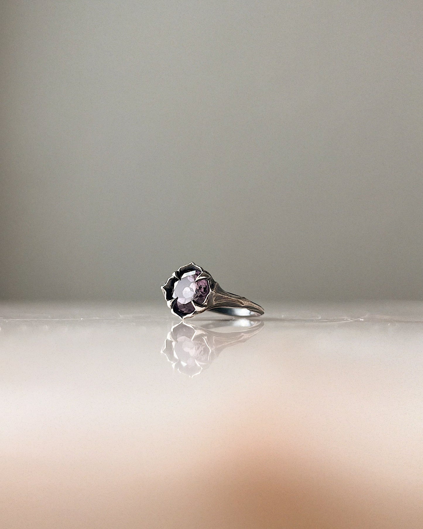 Daphne // Ring (RTS)