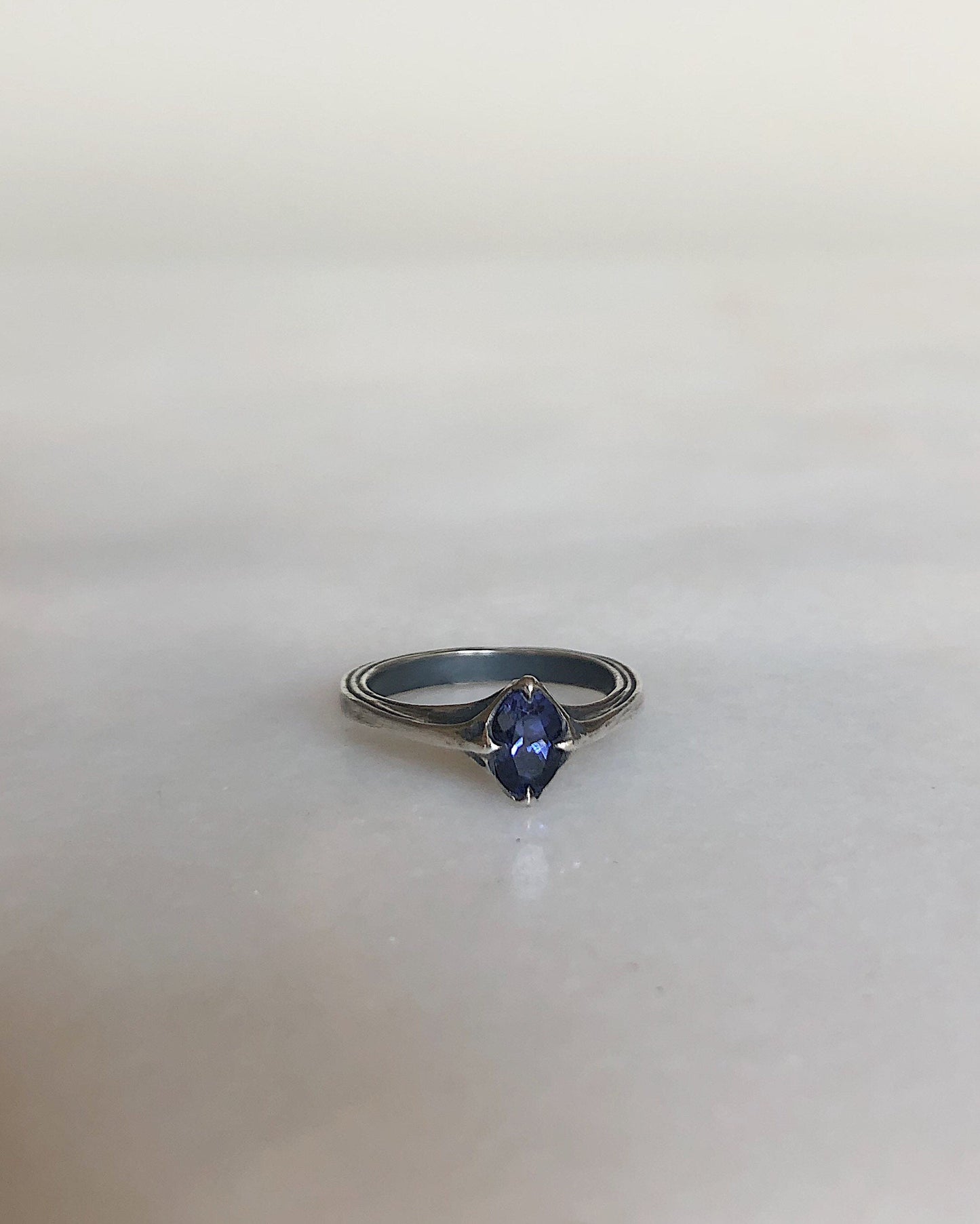 Alcove // Ring