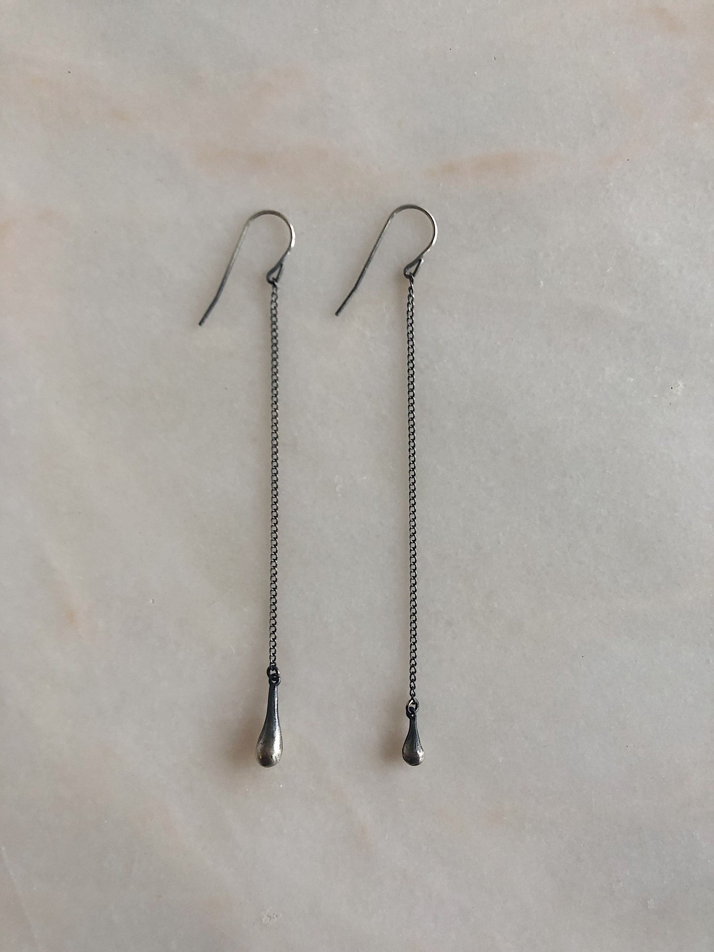 Rain // Earrings (RTS)