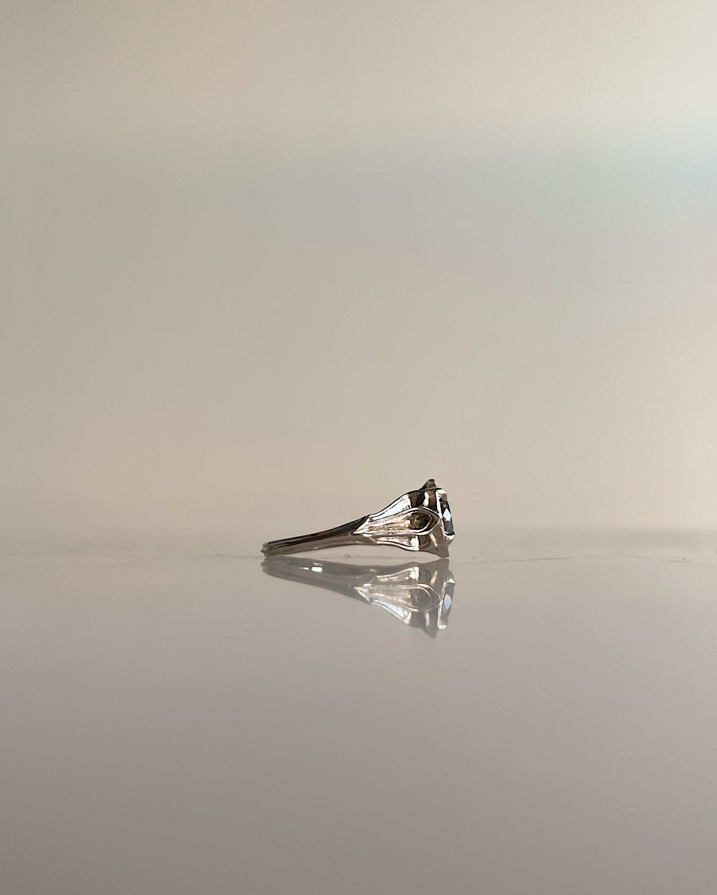 Ecclesia III // 14kw + 1.55ct Diamond