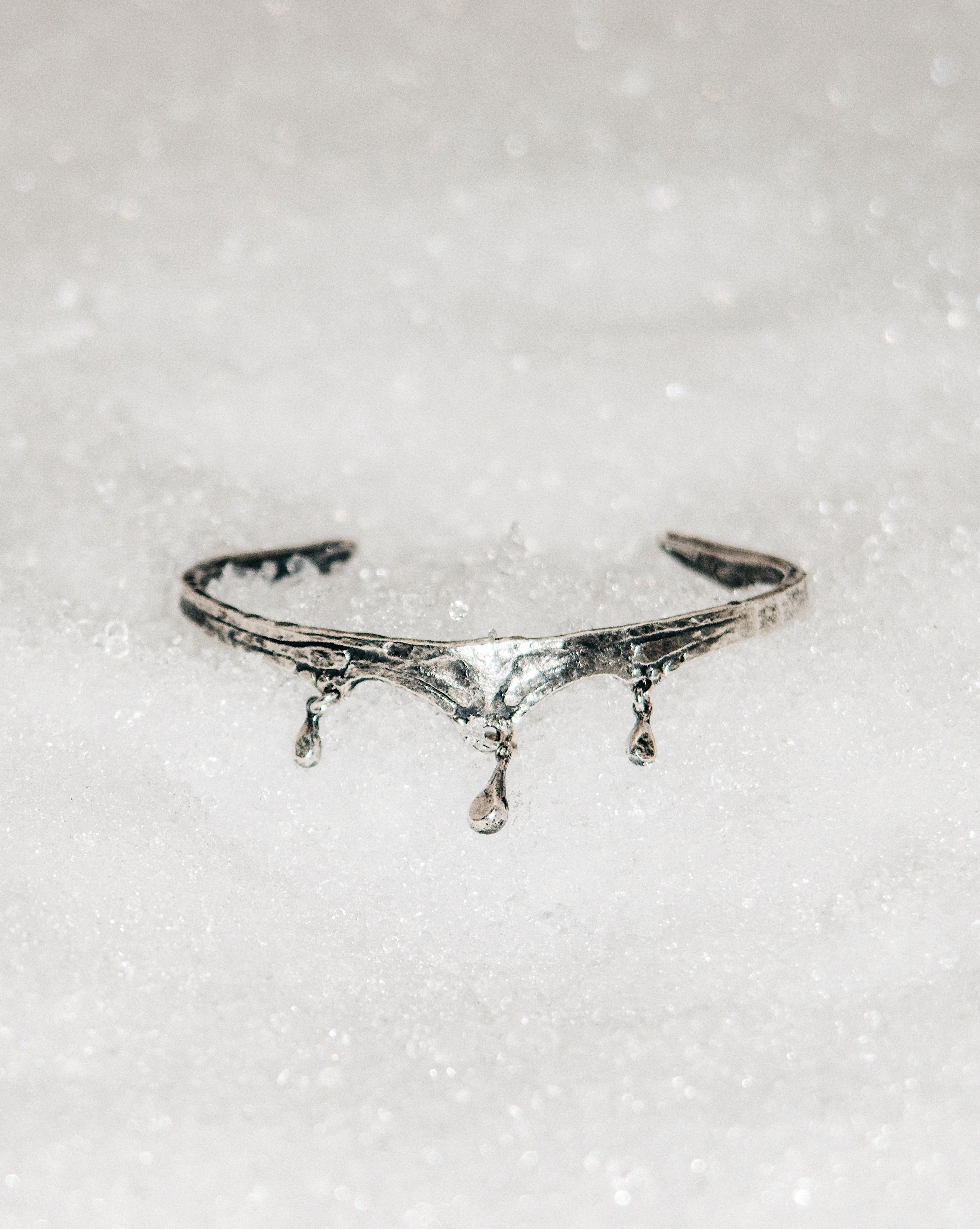 Vault // Cuff