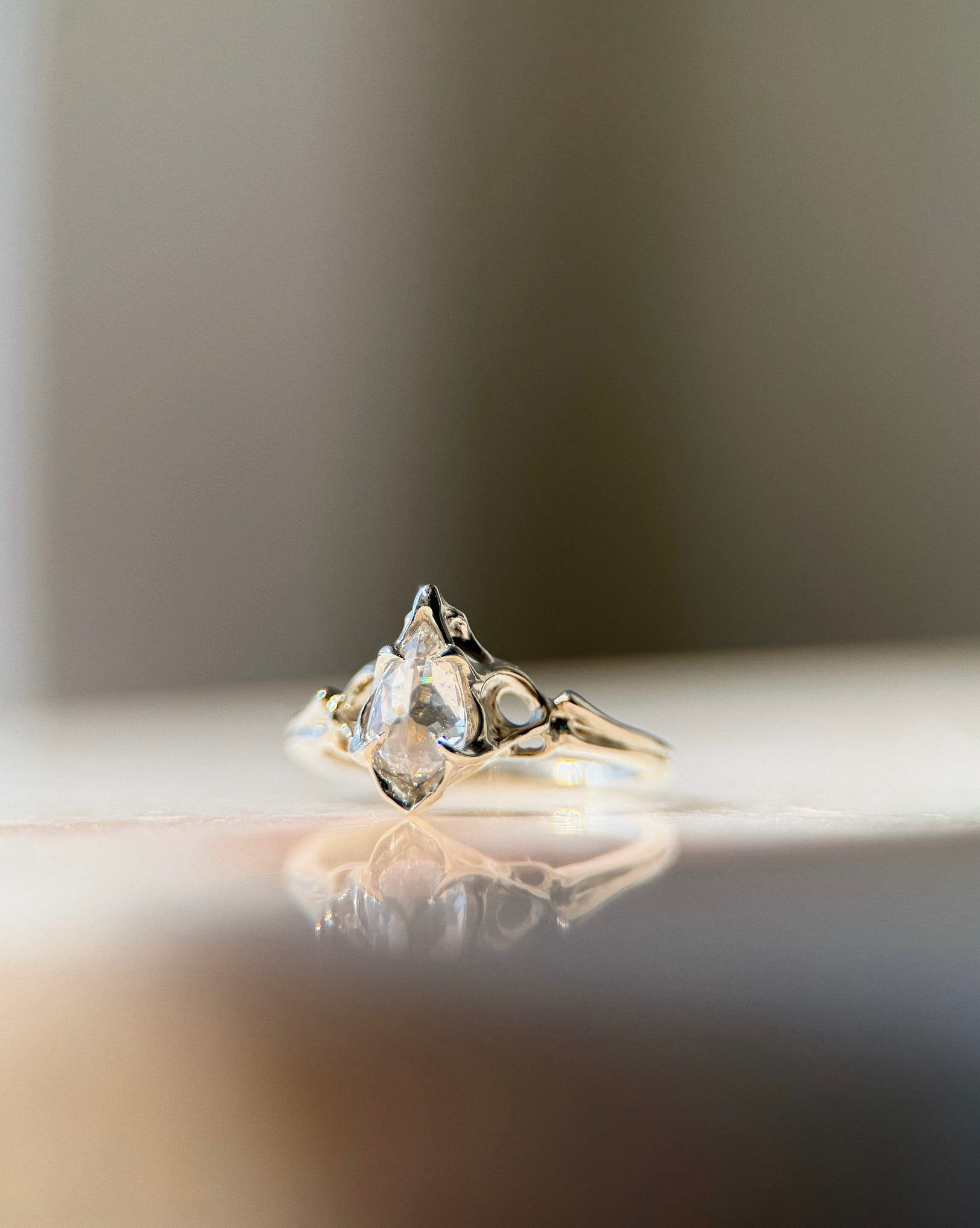 Archangel Pt I // 14kw + 0.66ct Diamond