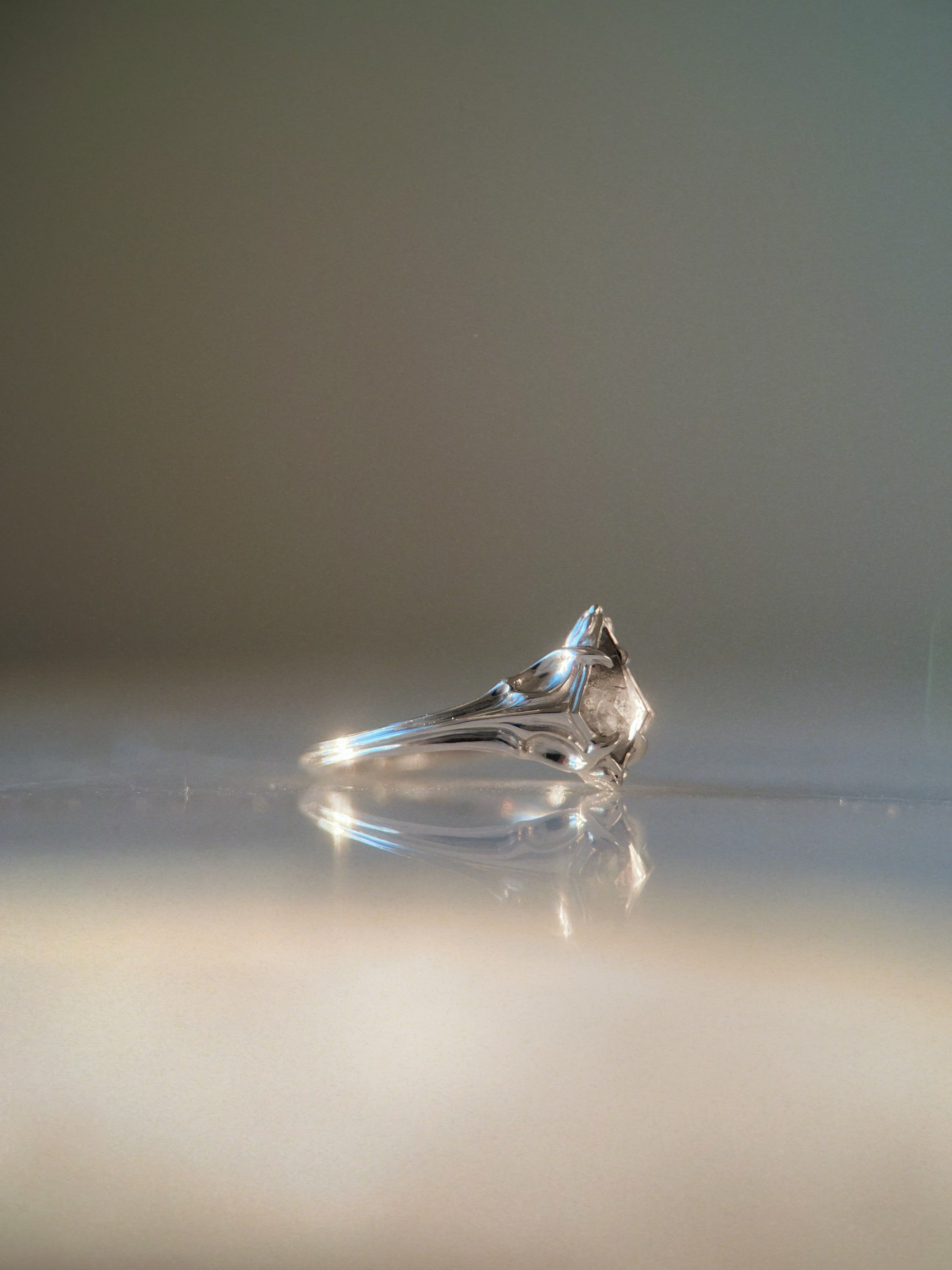 Fortress // 14kw + 0.72ct Diamond