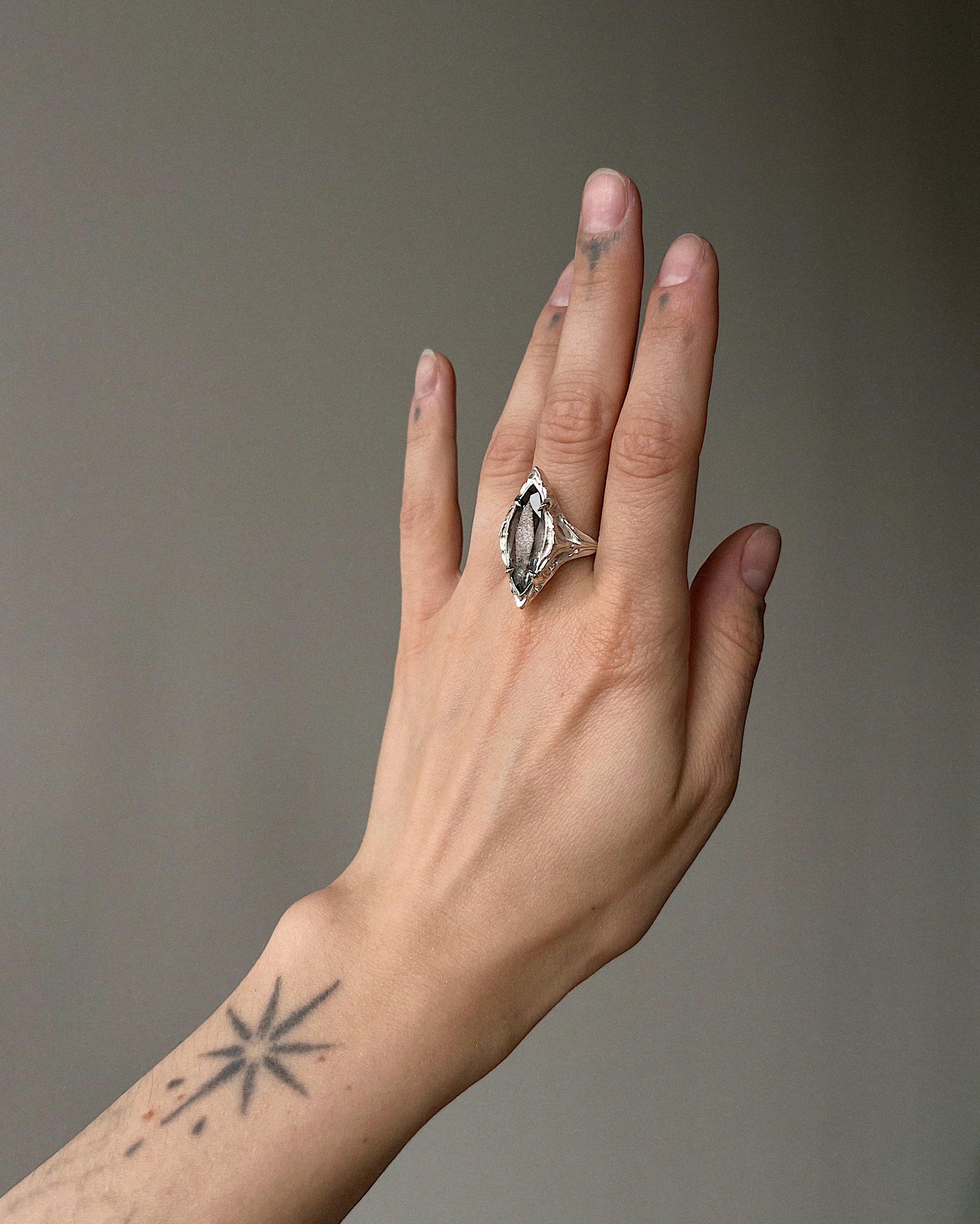 Daphne // Silver + Aquamarine Sunstone