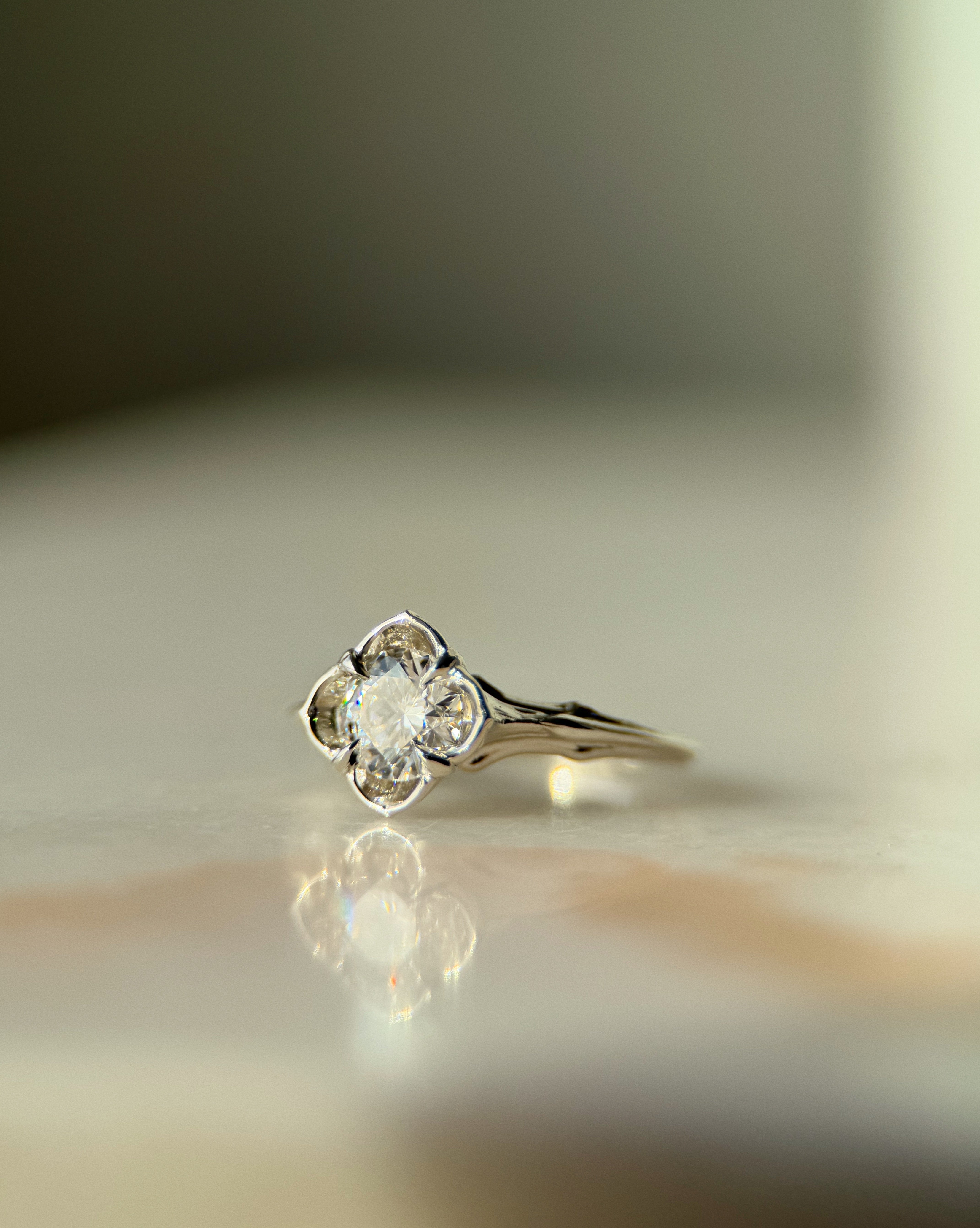 Baby Daphne // 6.5mm // Gold