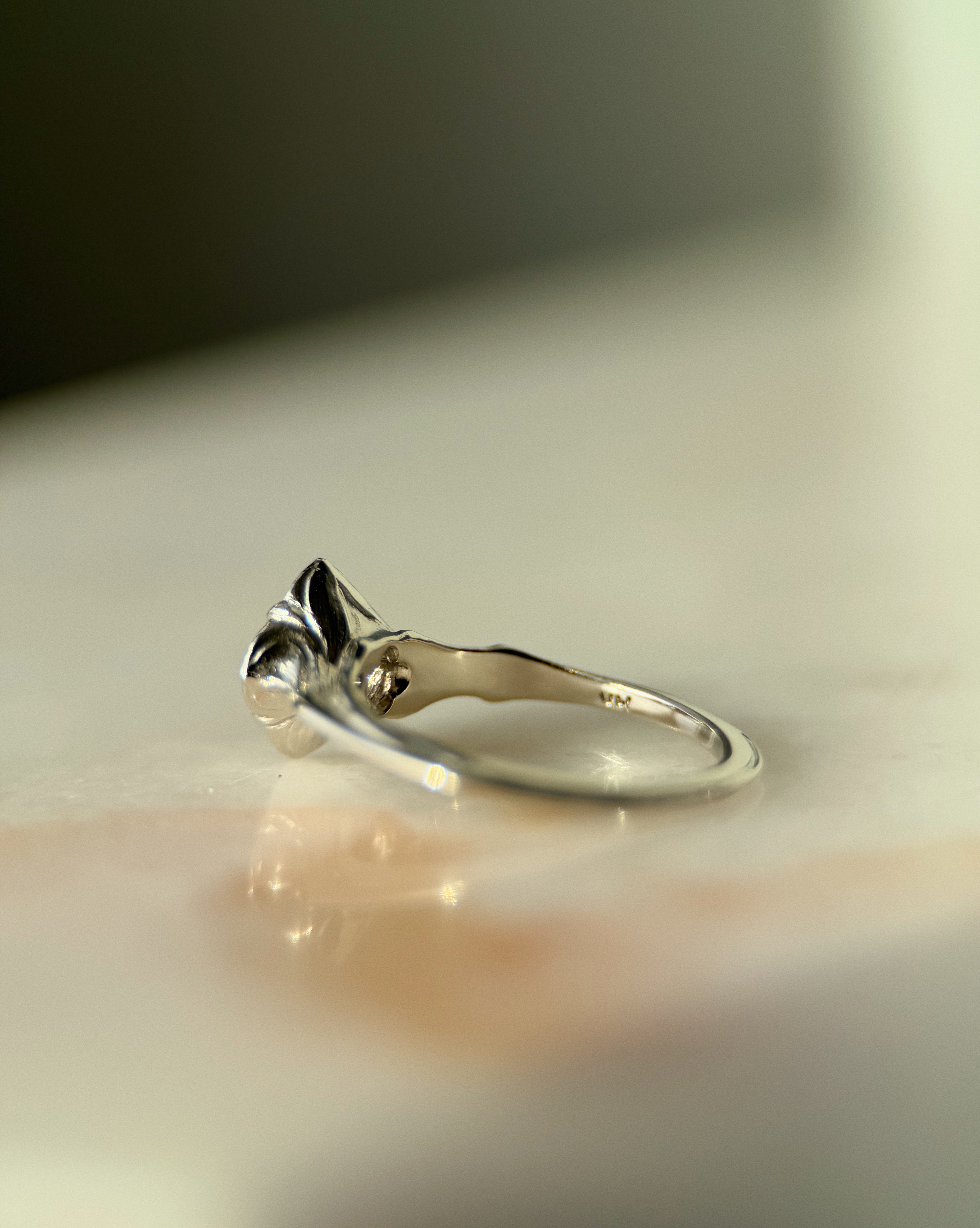 Baby Daphne // 6.5mm // Gold