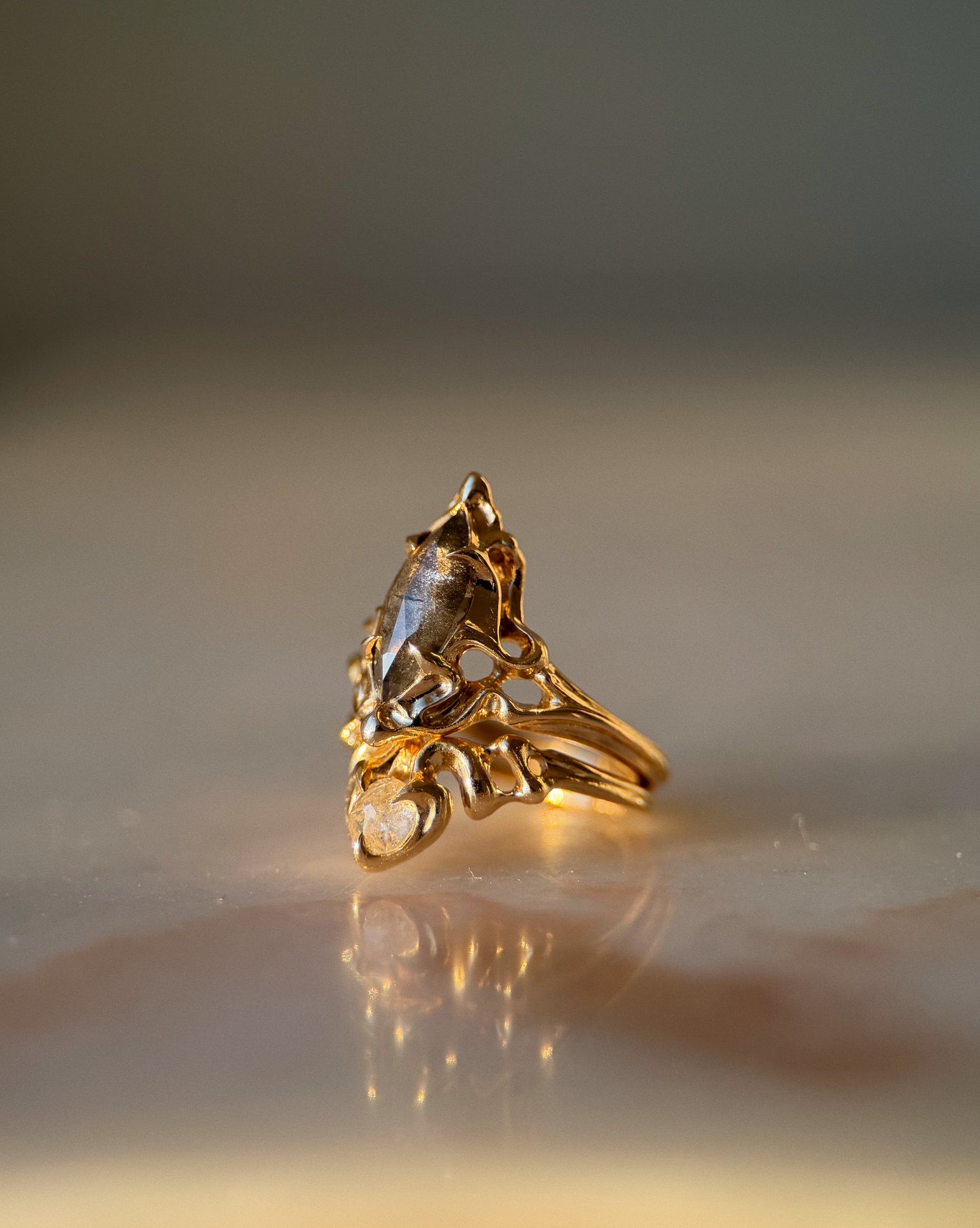 Fouet II // 14ky Gold + Icy Diamond // 4.75