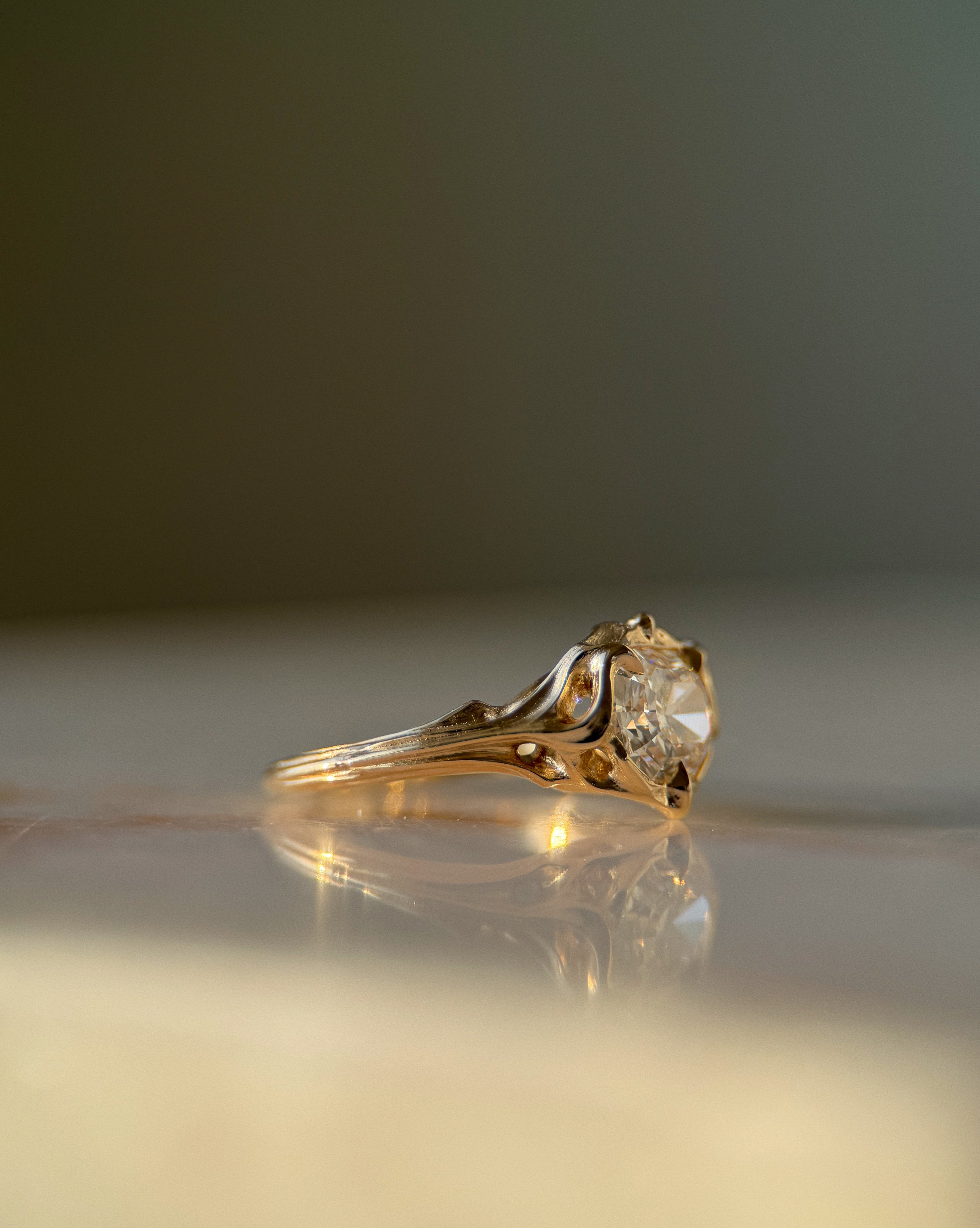 Briar Rose // 14ky + 1.98ct Diamond