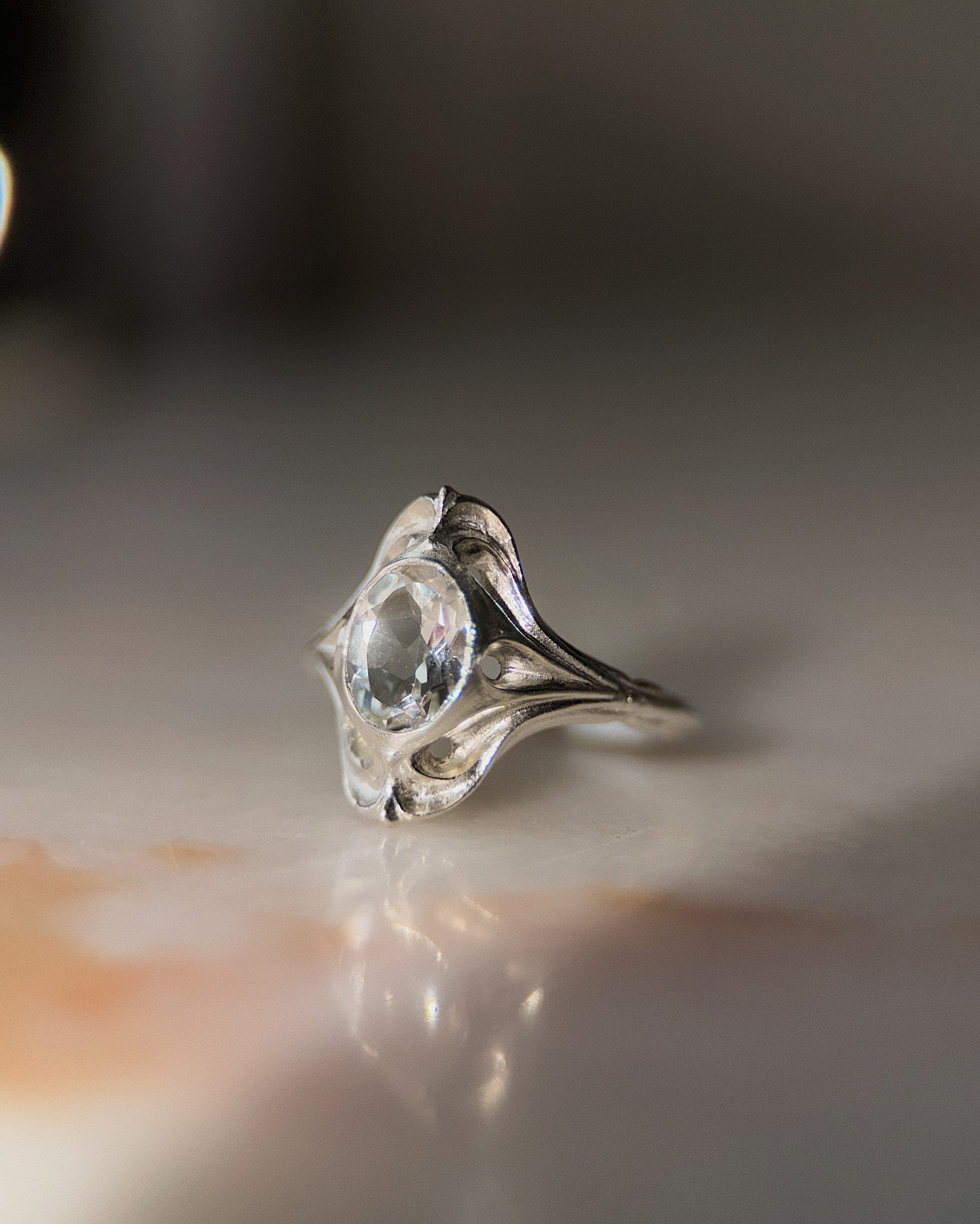 Navis // 6x8mm