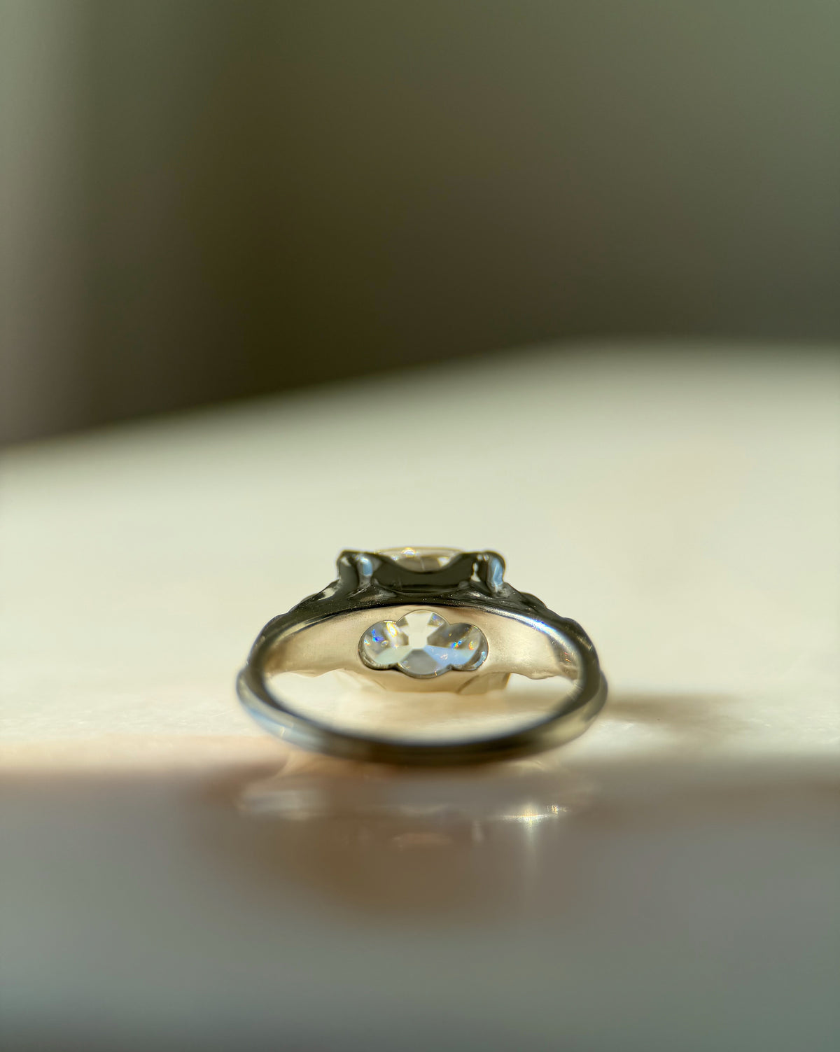Rising Tide // 14kw + 4.08ct Diamond // 6.75
