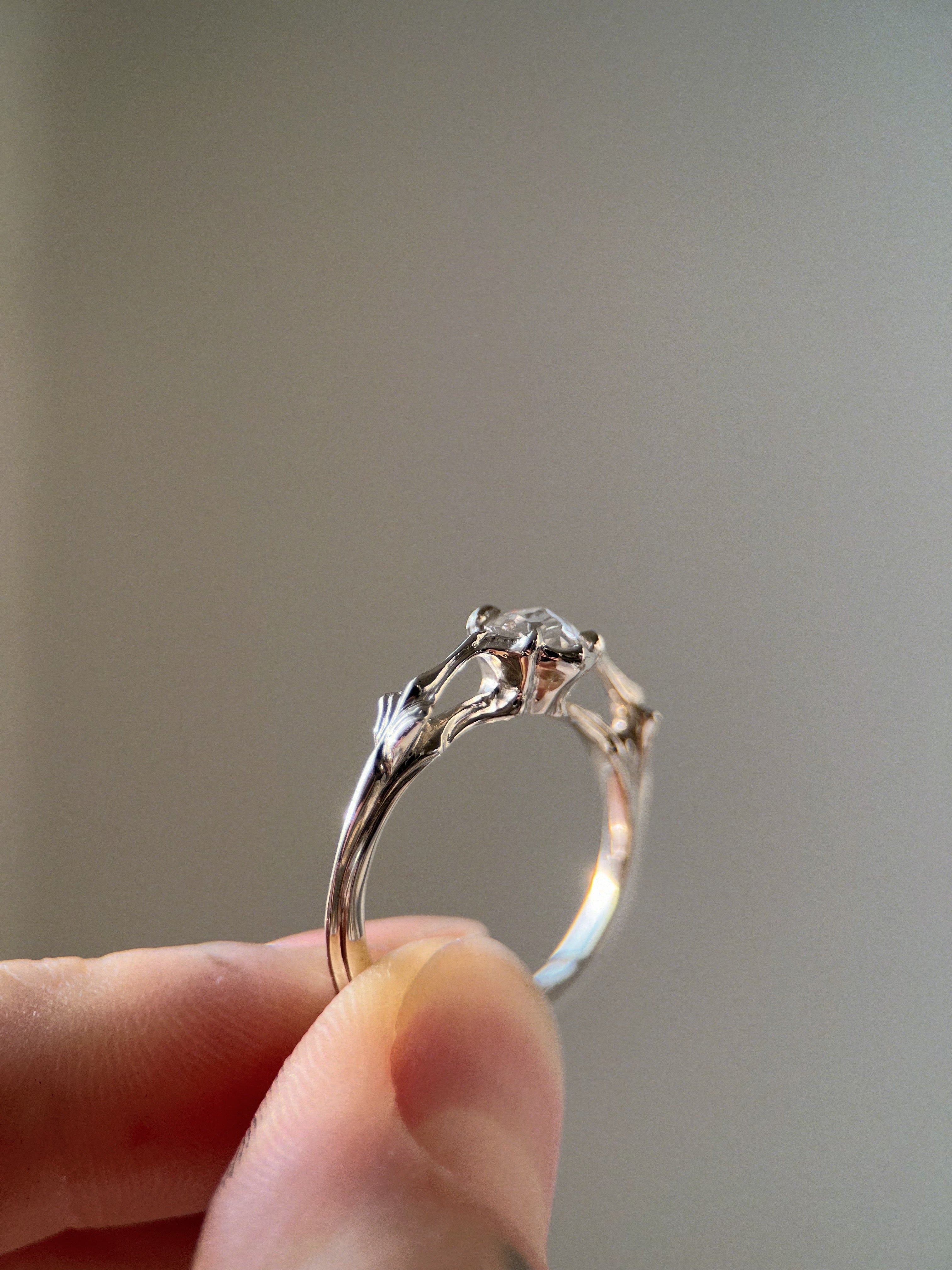 Buttress // 14kw +0.81ct Diamond