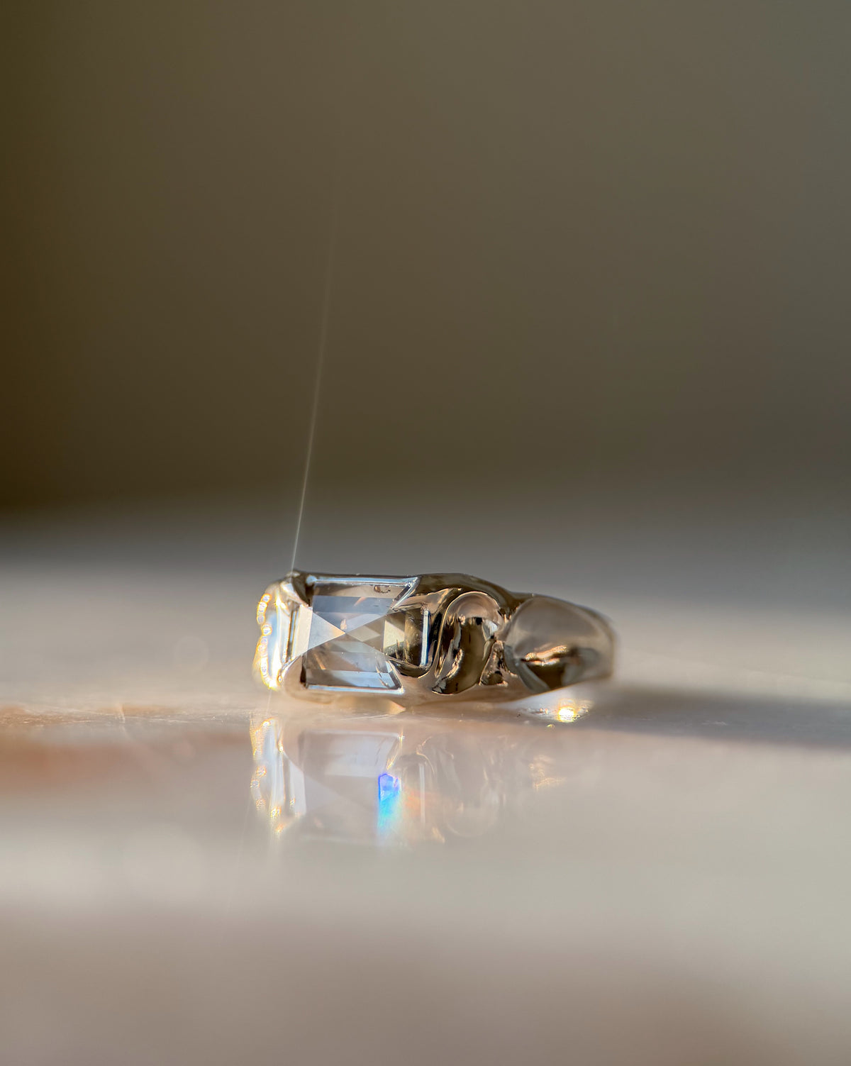 Mausoleum // 14kw Gold + 2.06ct Green Diamond // 7.75
