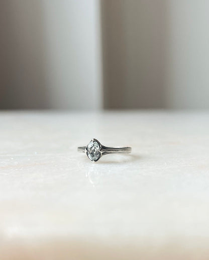 Alcove // White Topaz // Ring