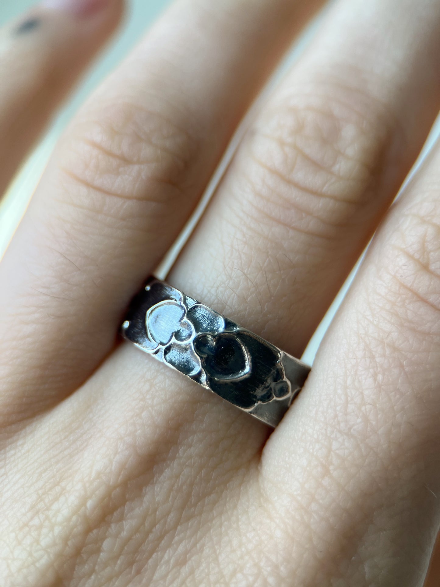 Echo // Band // Ring