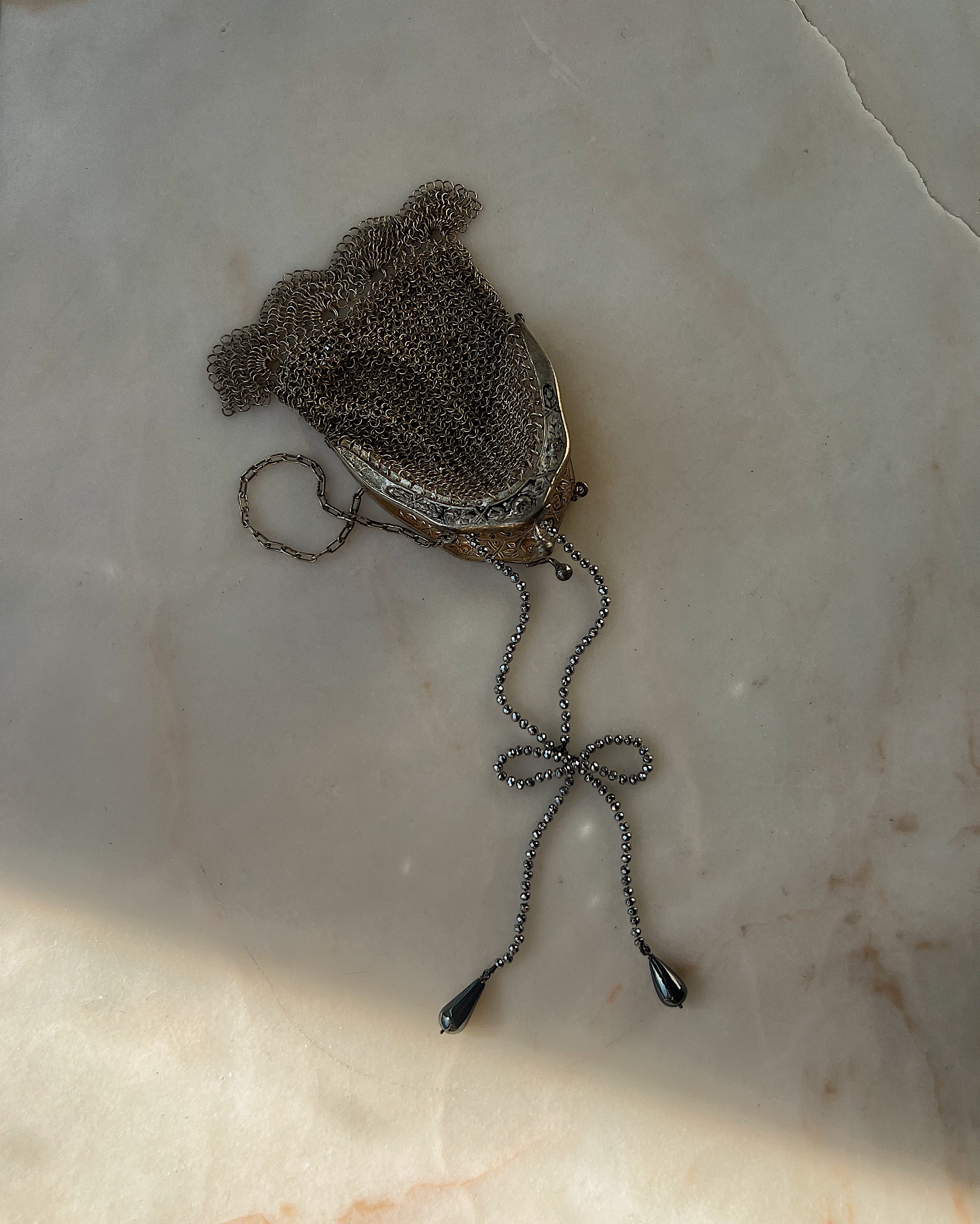Ribbon Bows III // Hematite Necklace