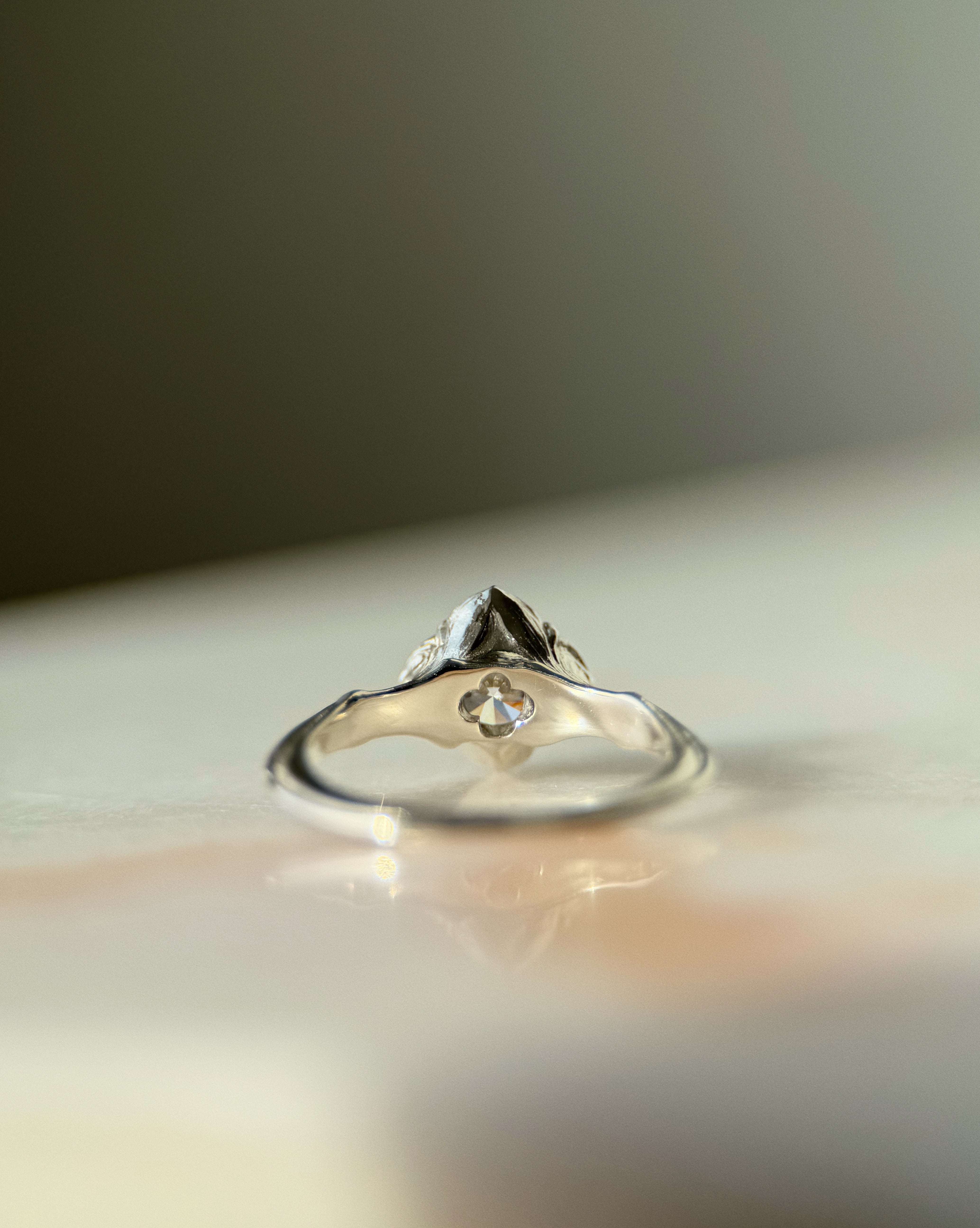 Baby Daphne // 6.5mm // Gold