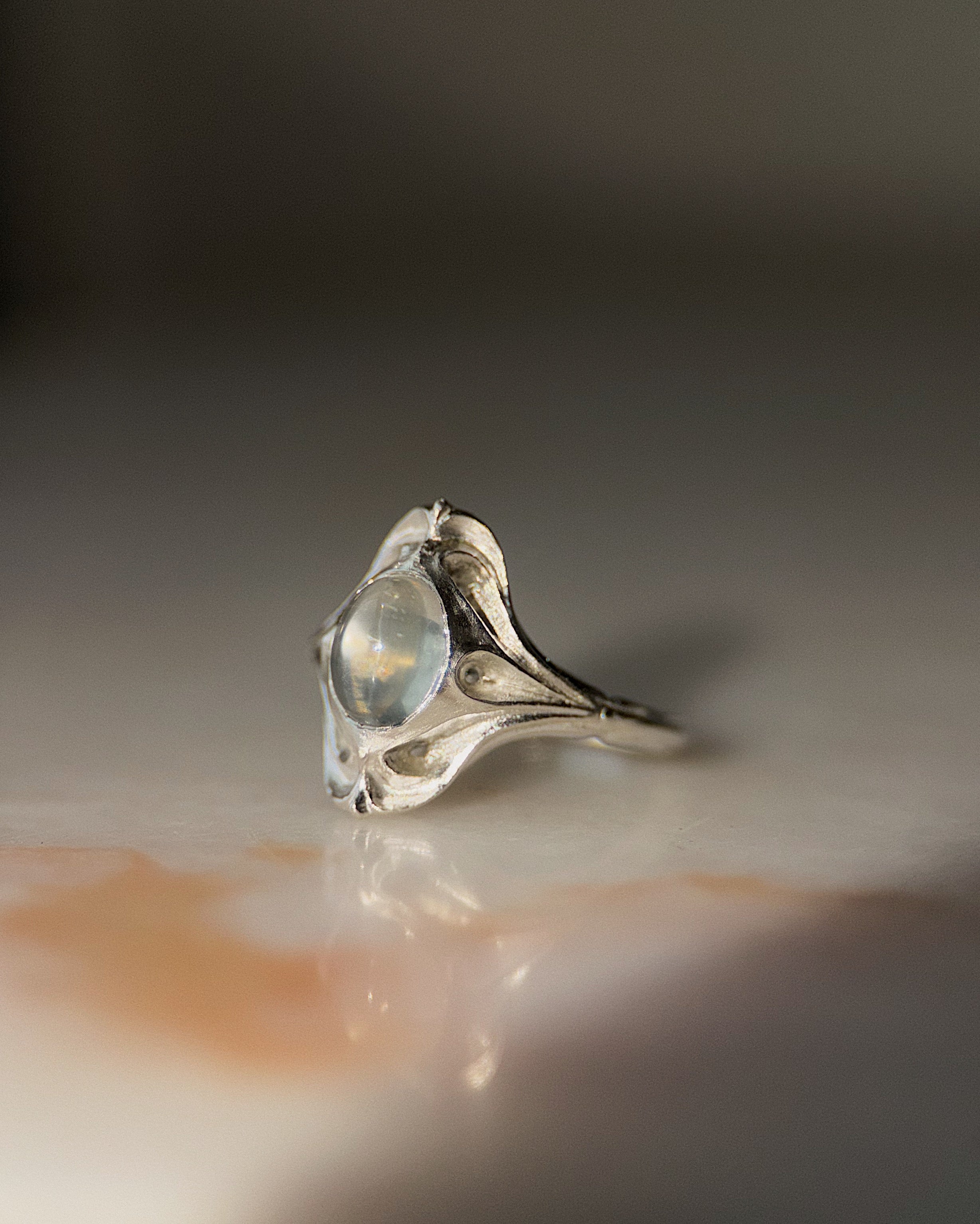 Navis // 6x8mm