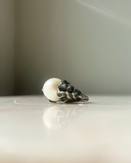 Divers XL // Limited Edition Baroque Pearl // Ring (RTS)