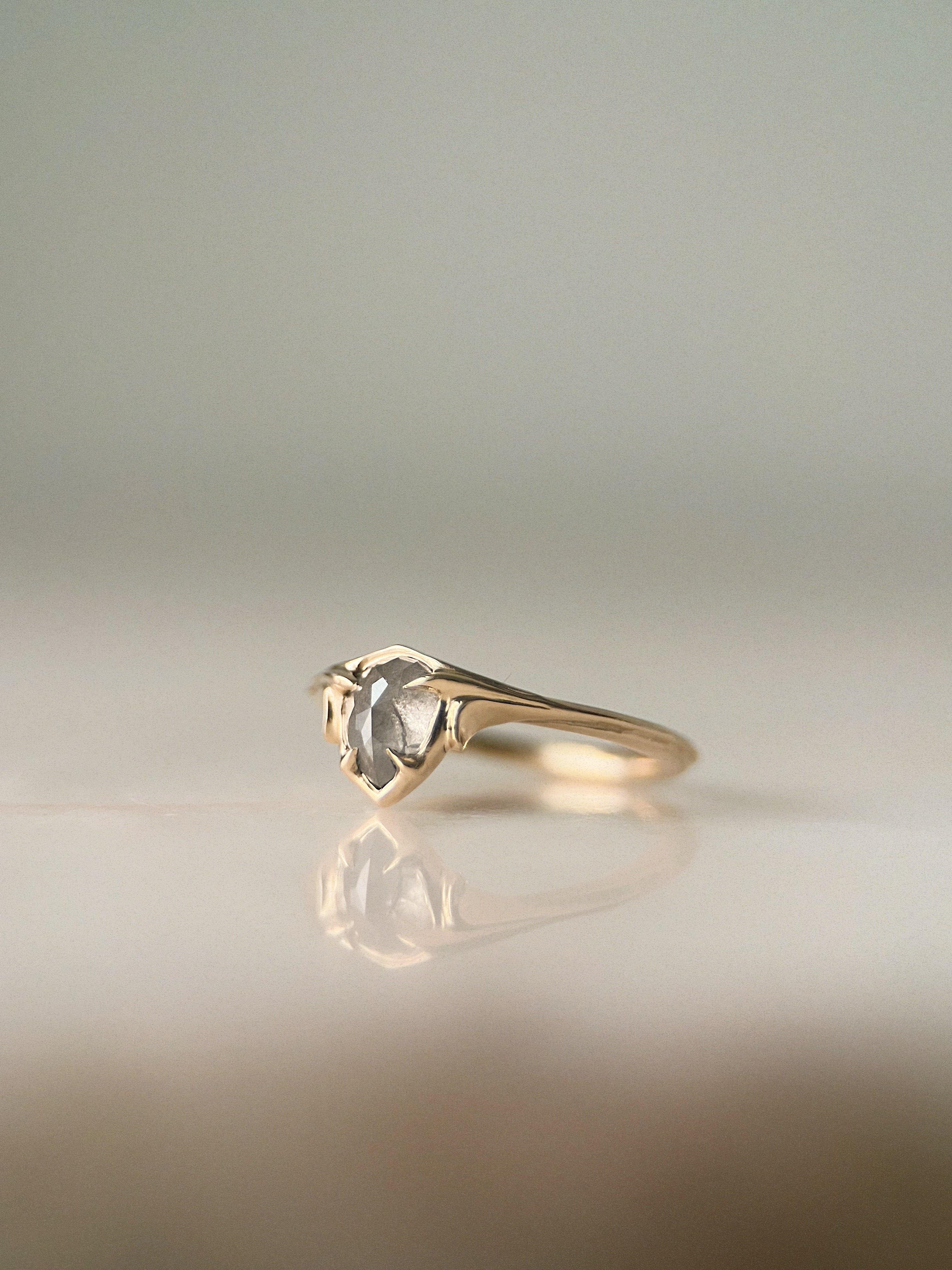 Baby Eden II // 14ky Gold + 0.88ct Diamond // 5.5
