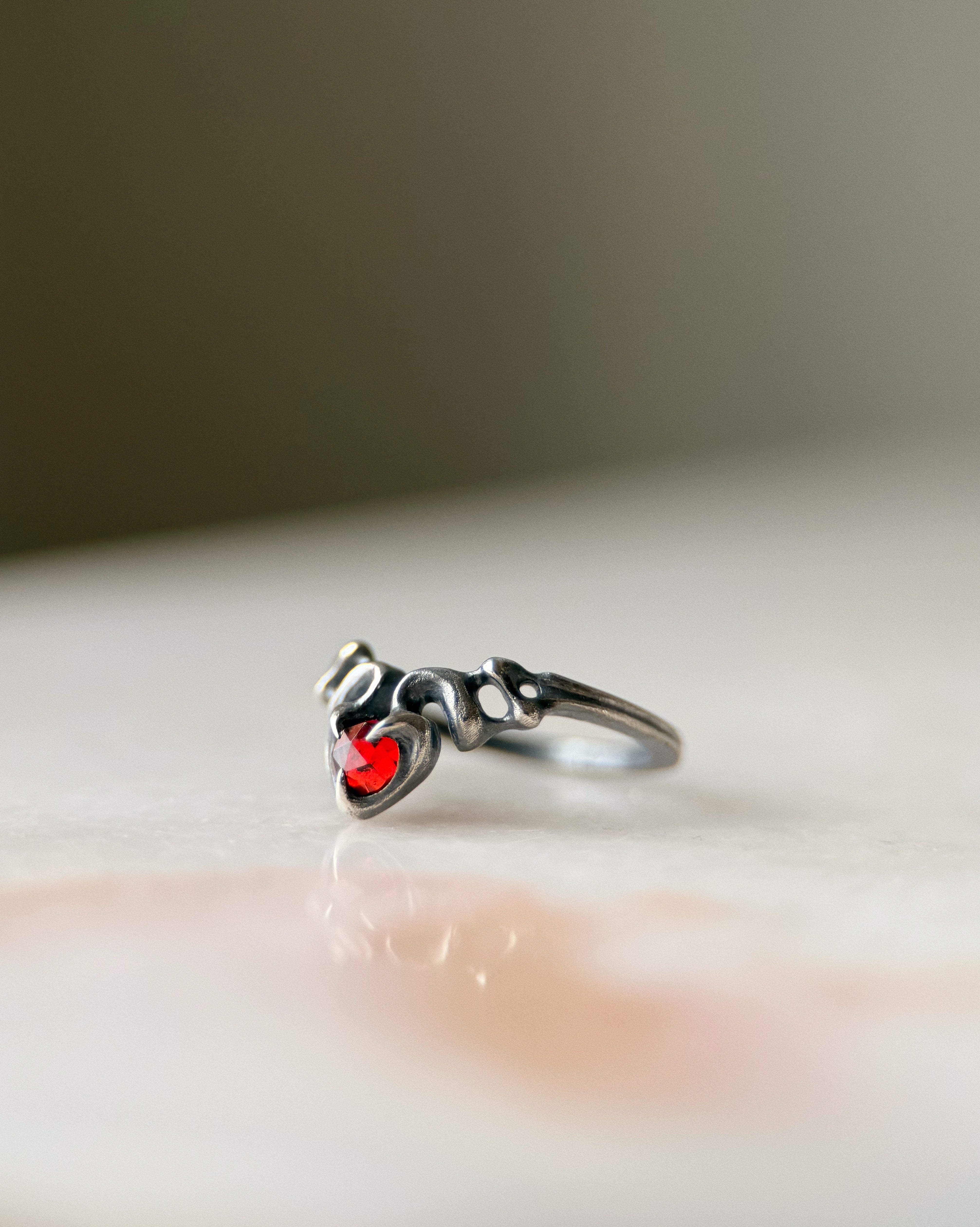 Fouet II // Garnet // 5.25
