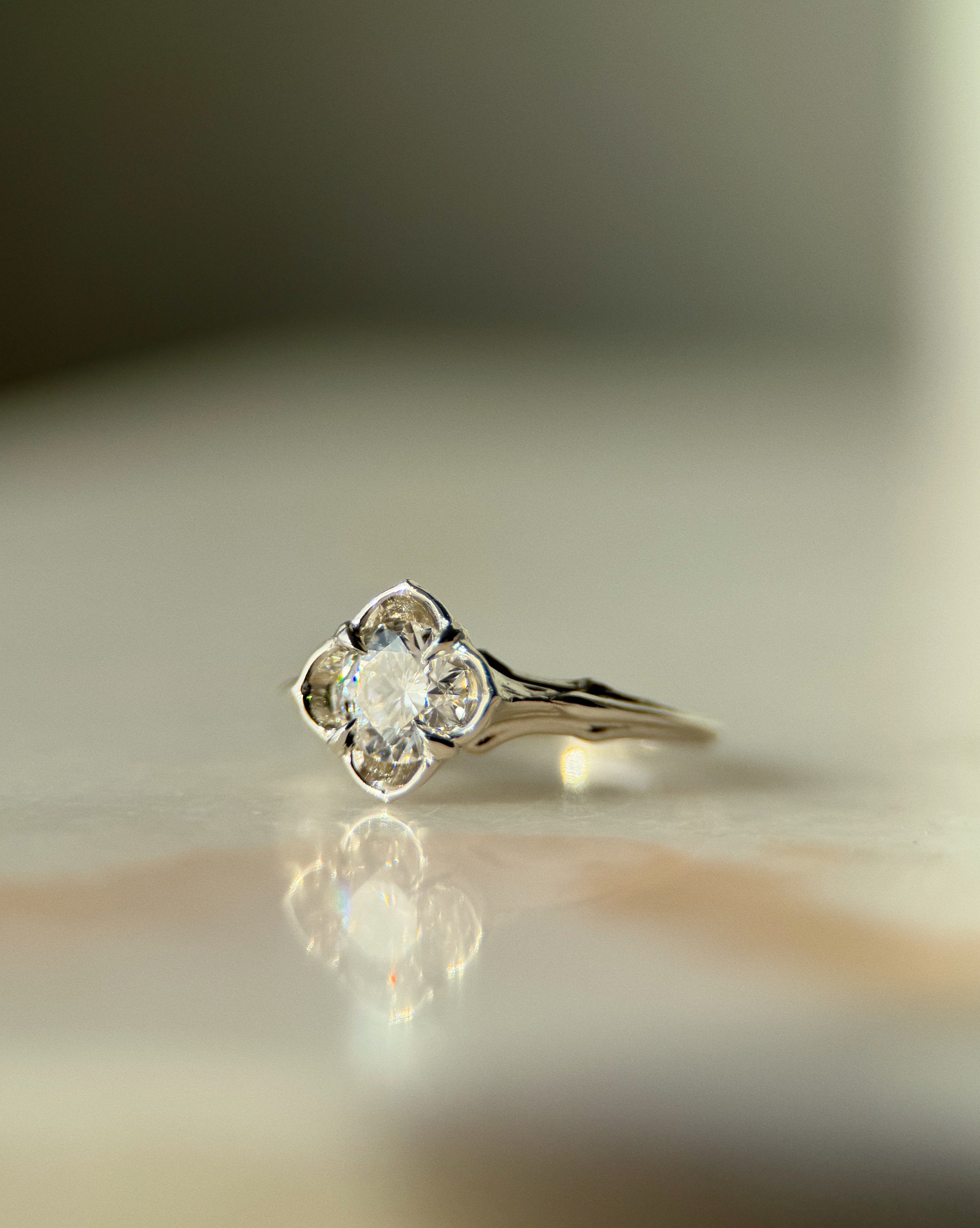 Baby Daphne // 6.5mm // Gold