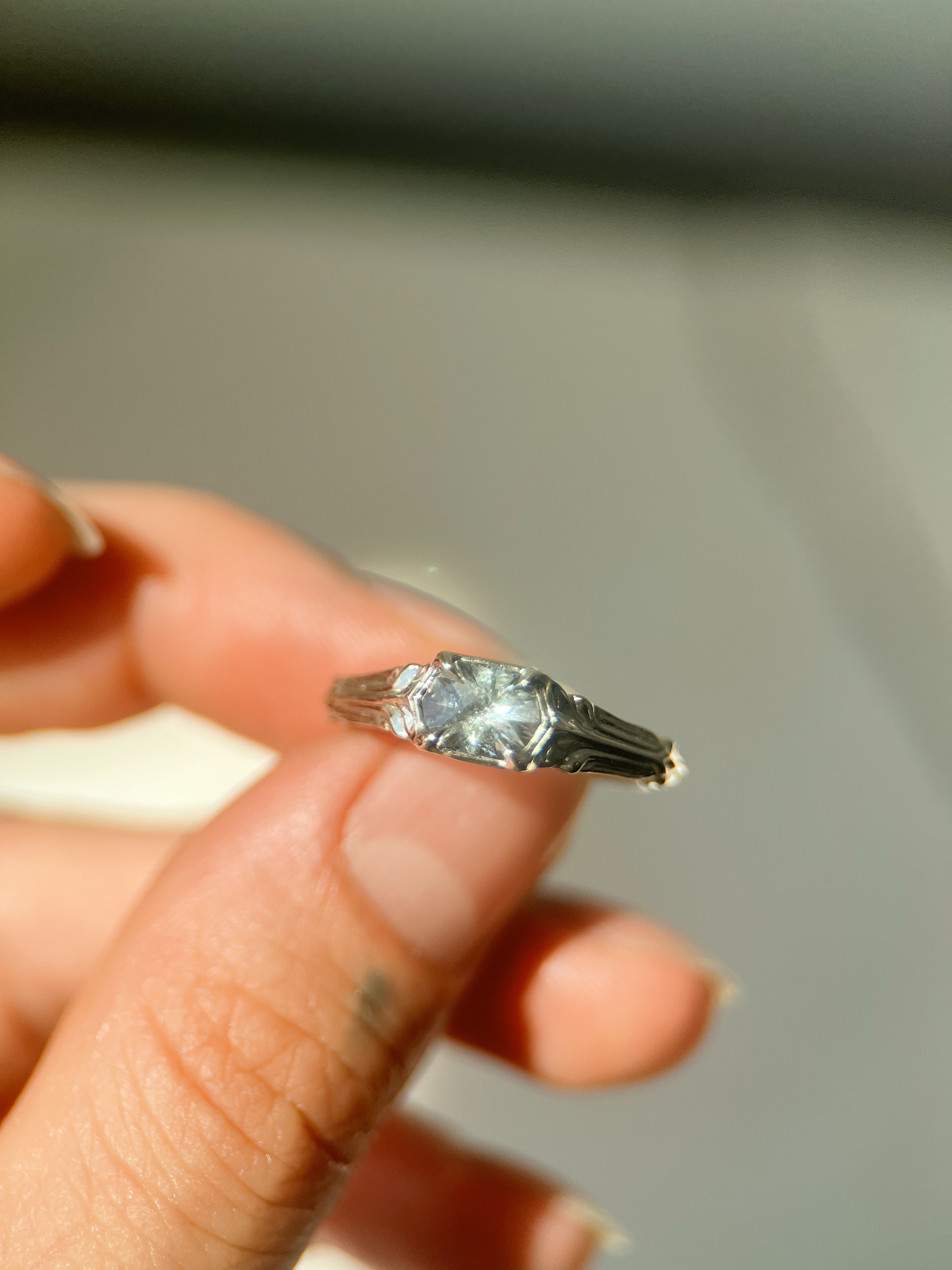 Pillars Pt II // 14kw + 1.14ct Sapphire
