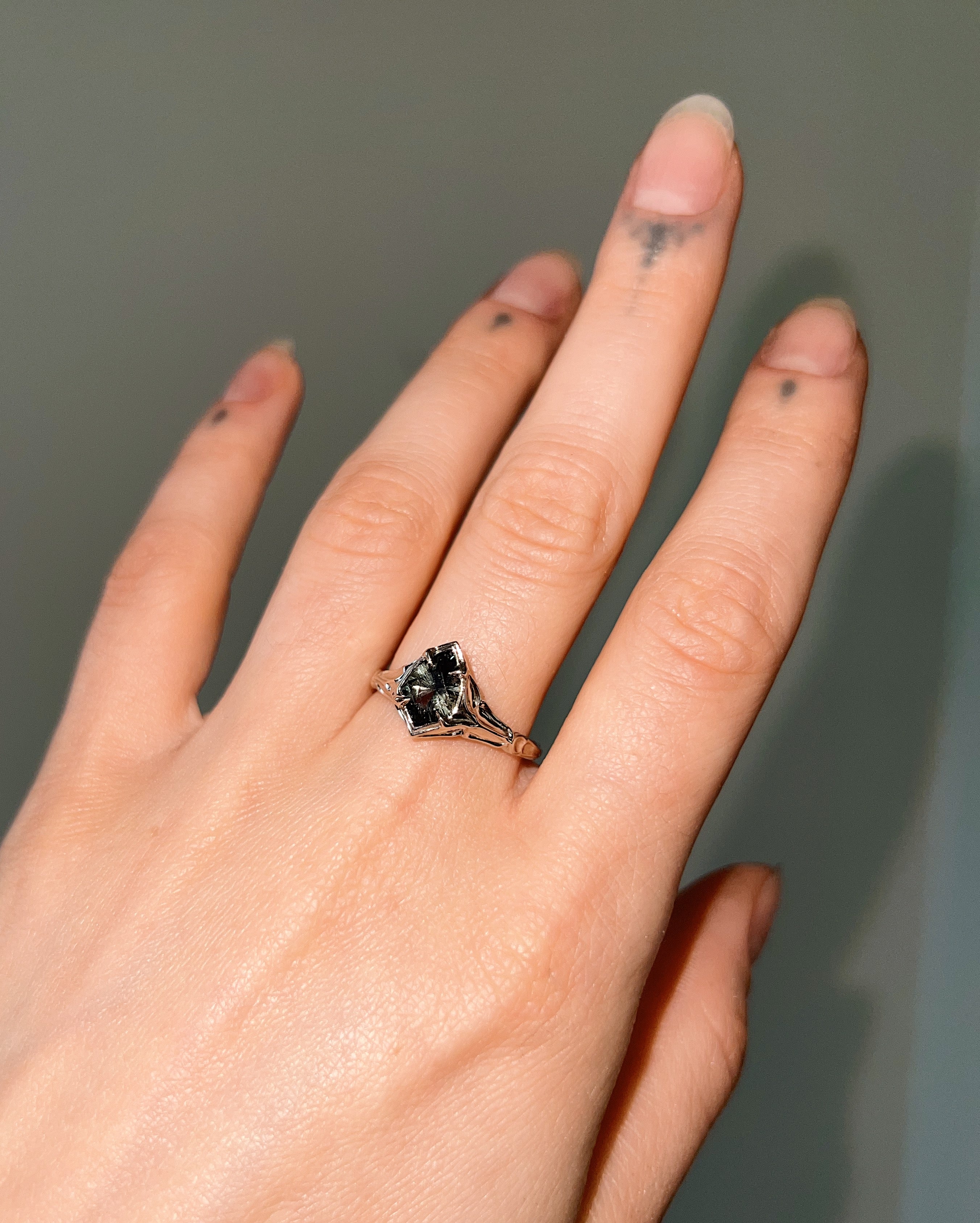 Fortress II // 14kw + 1.12ct Sapphire