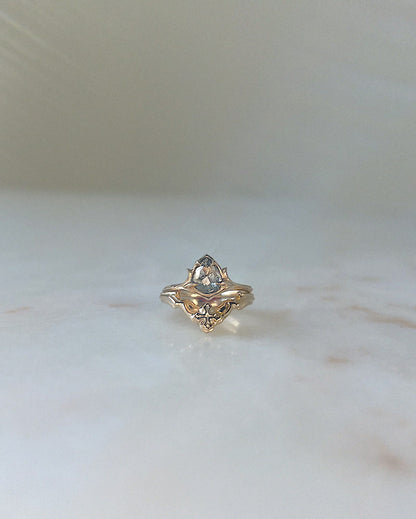 Eden II // 14k Yellow Gold + Diamond // Ring