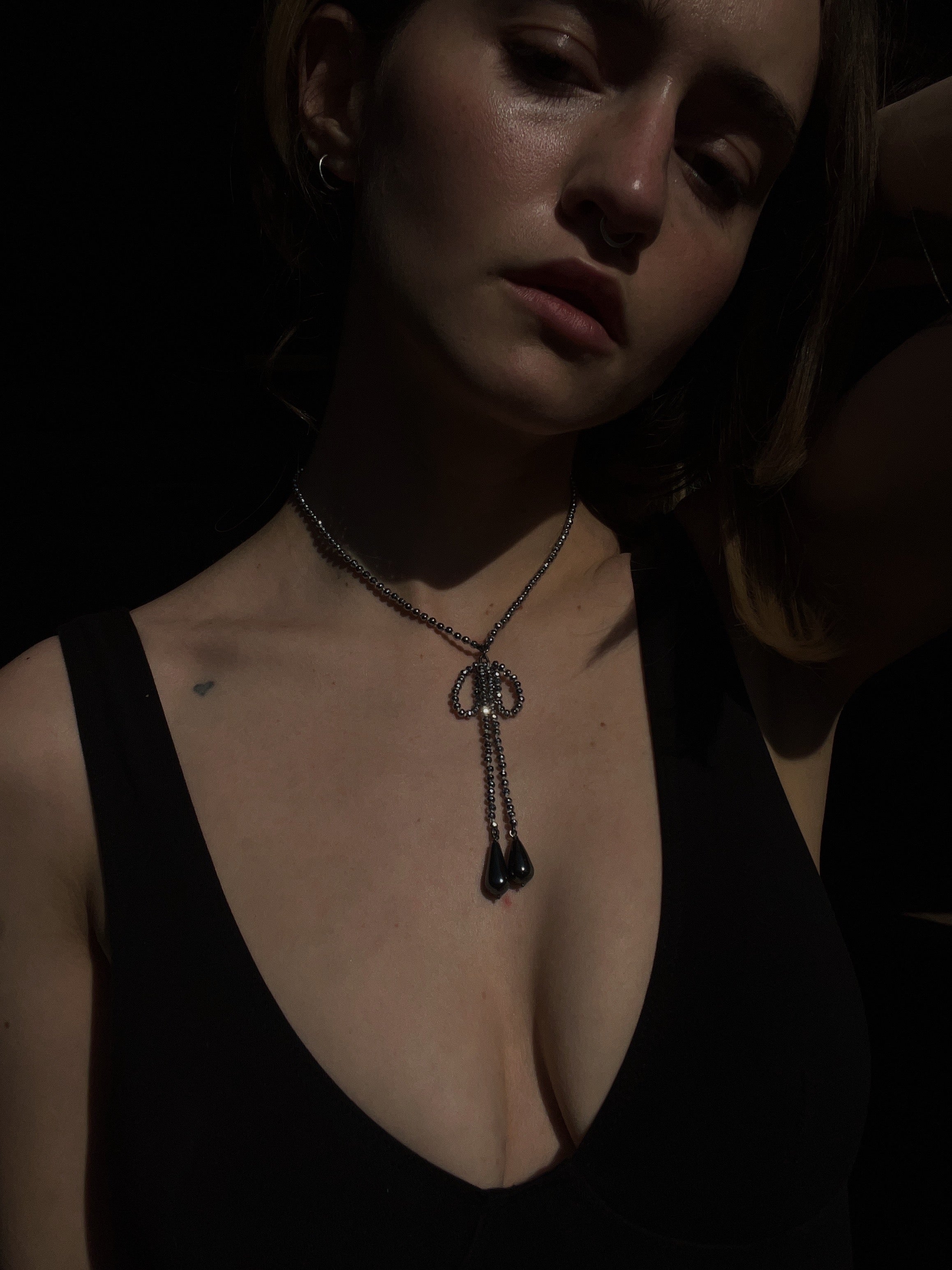 Ribbon Bows III // Hematite Necklace