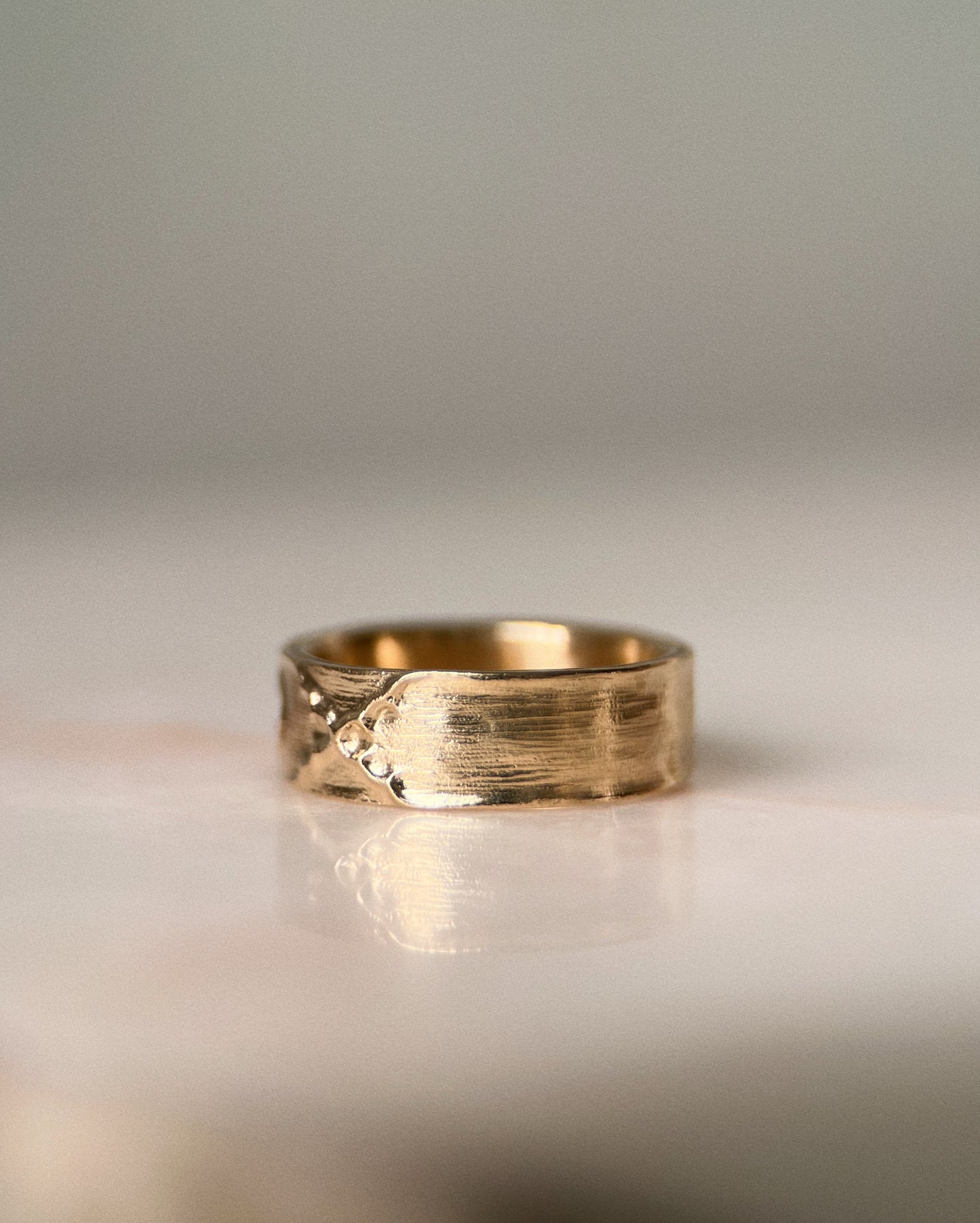 Echo // Band // 14k Gold // Ring