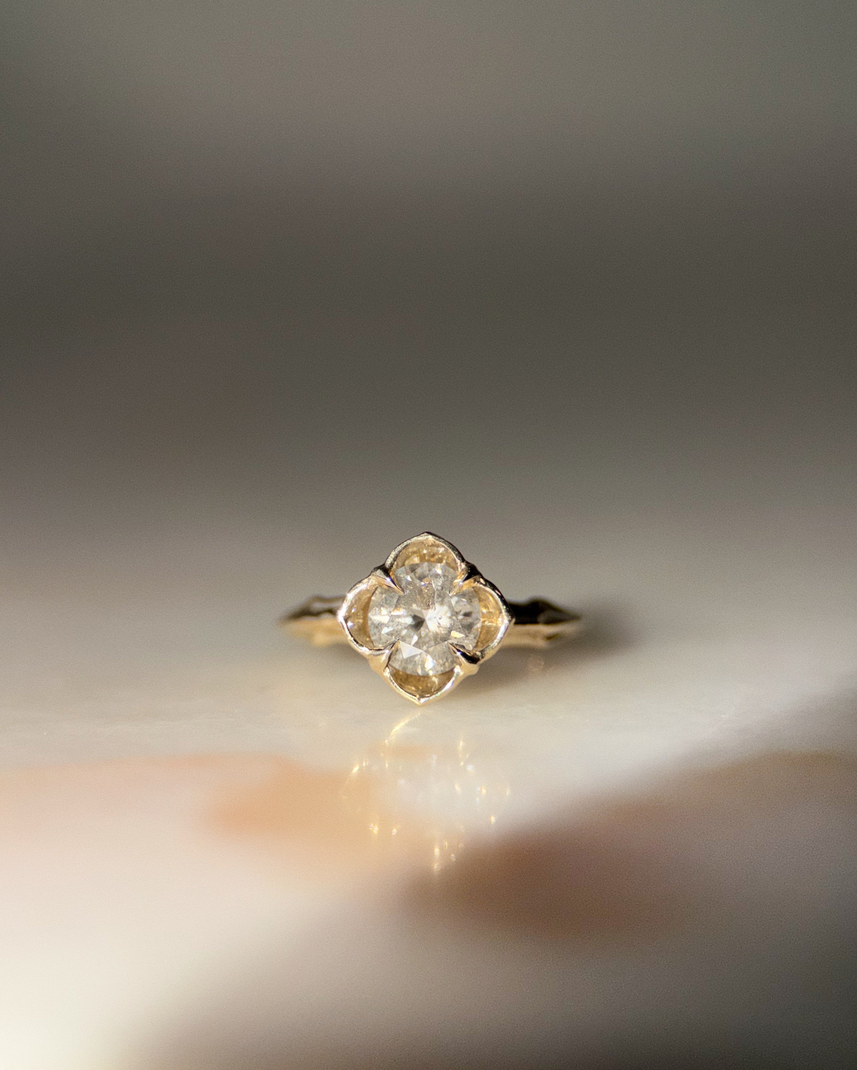 Baby Daphne // 6.5mm // Gold
