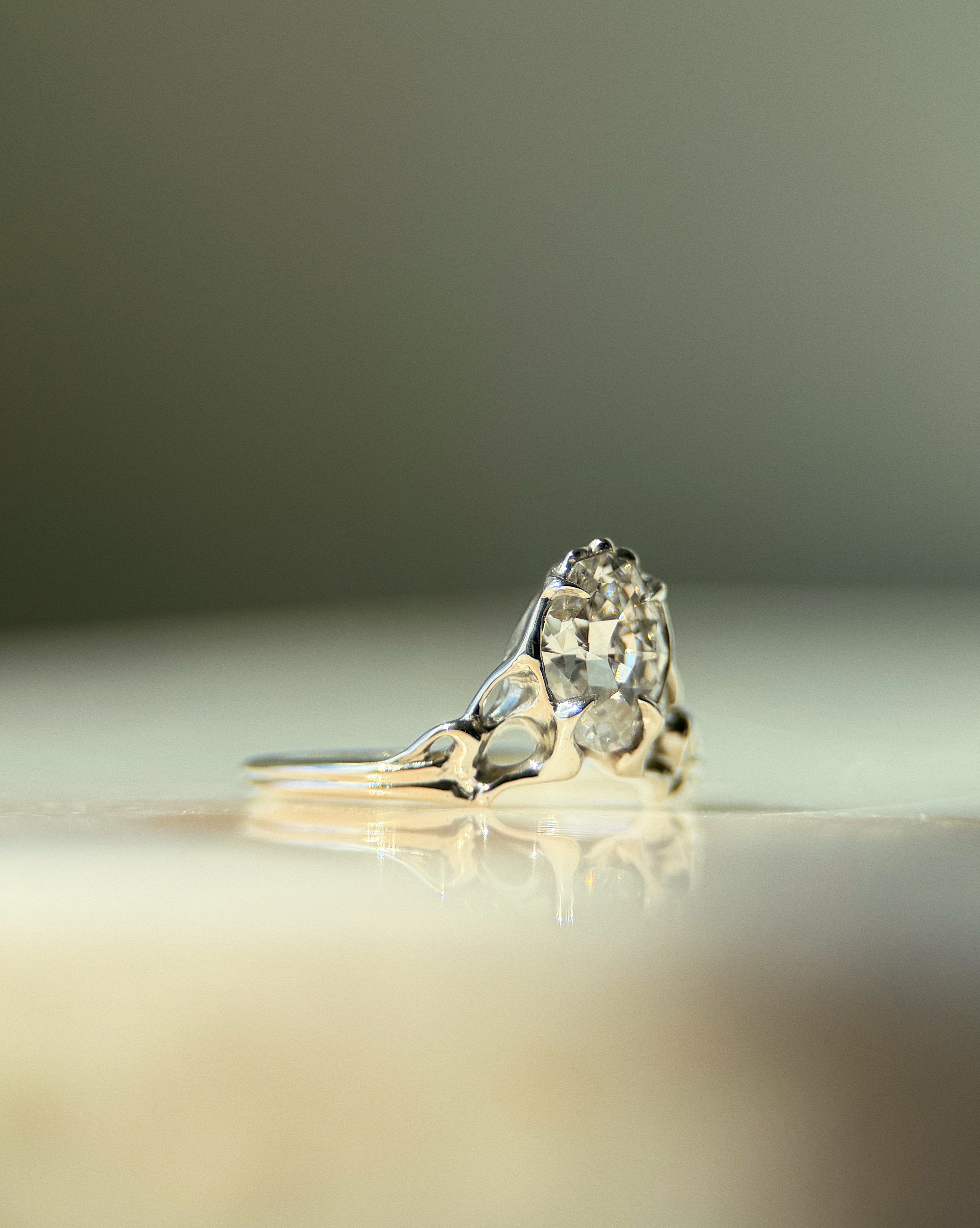 Archangel Pt II // 14kw + 1.11ct Diamond