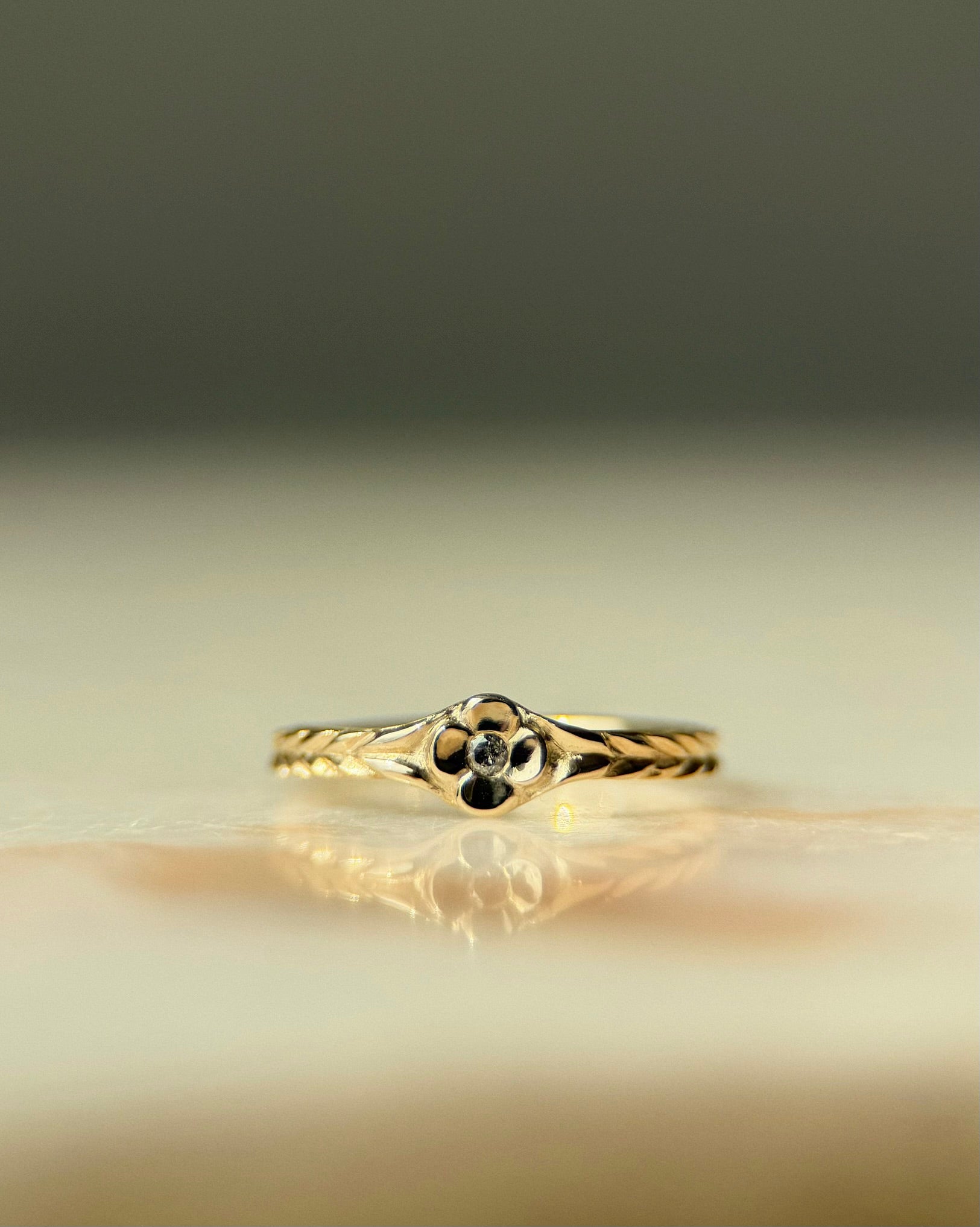 Posy // Gold