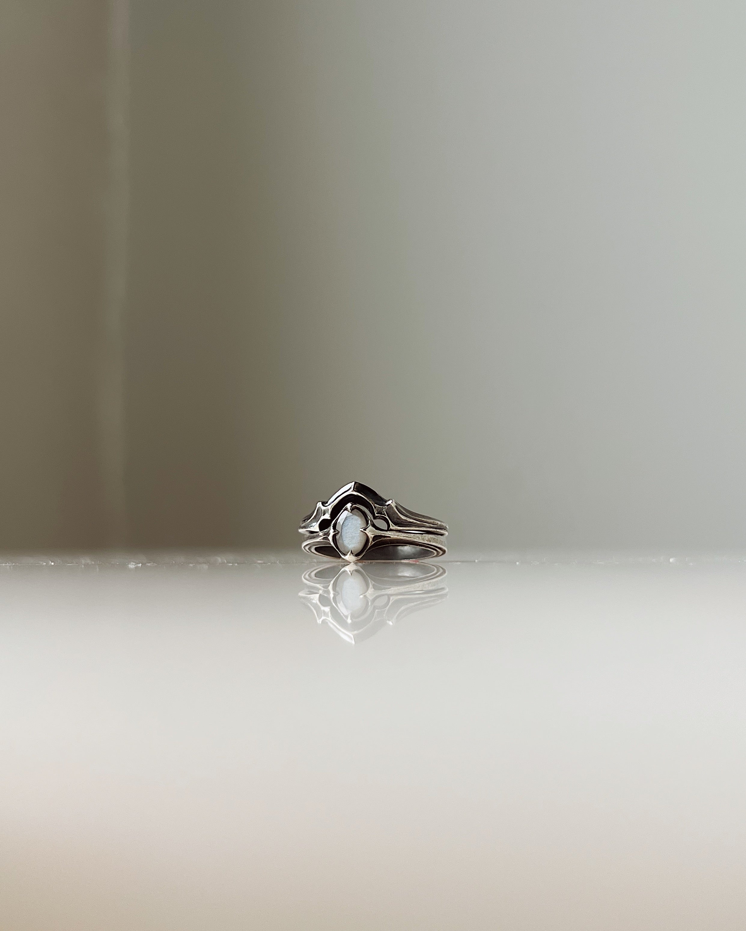 Alcove Shadow // Nesting Ring