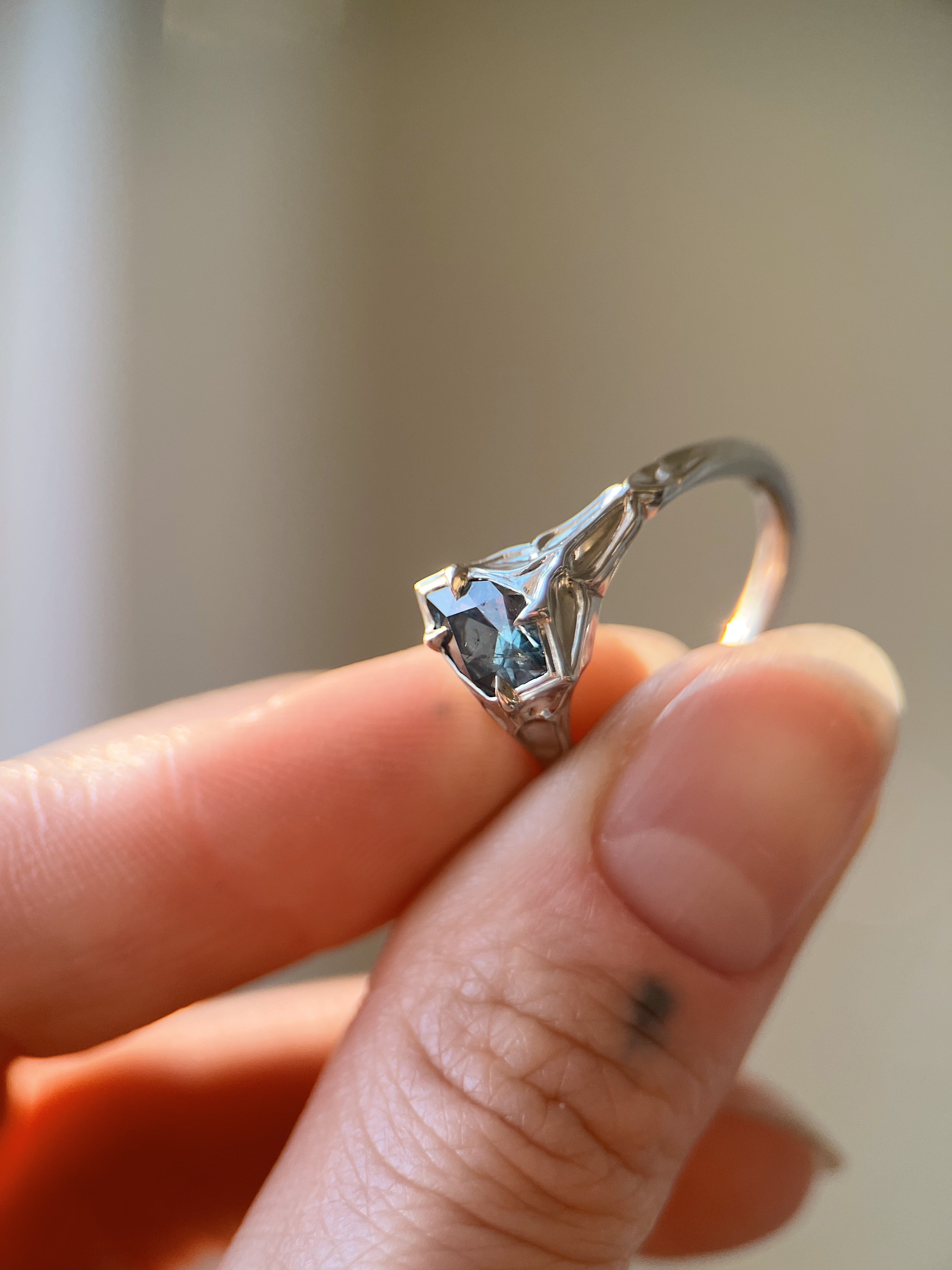 Fortress II // 14kw + 1.12ct Sapphire