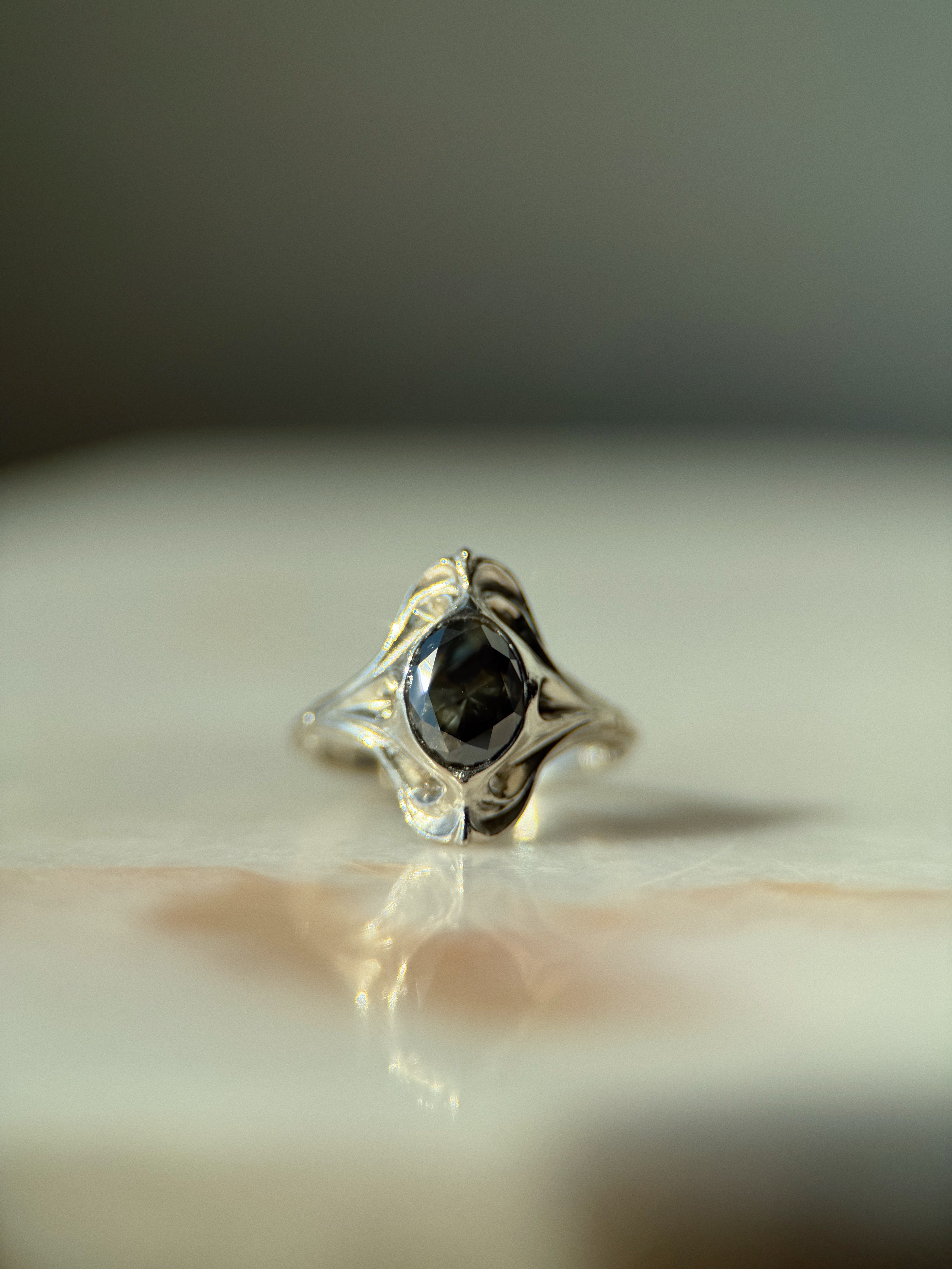 Navis // 14kw Gold + 1.85ct Diamond // 6