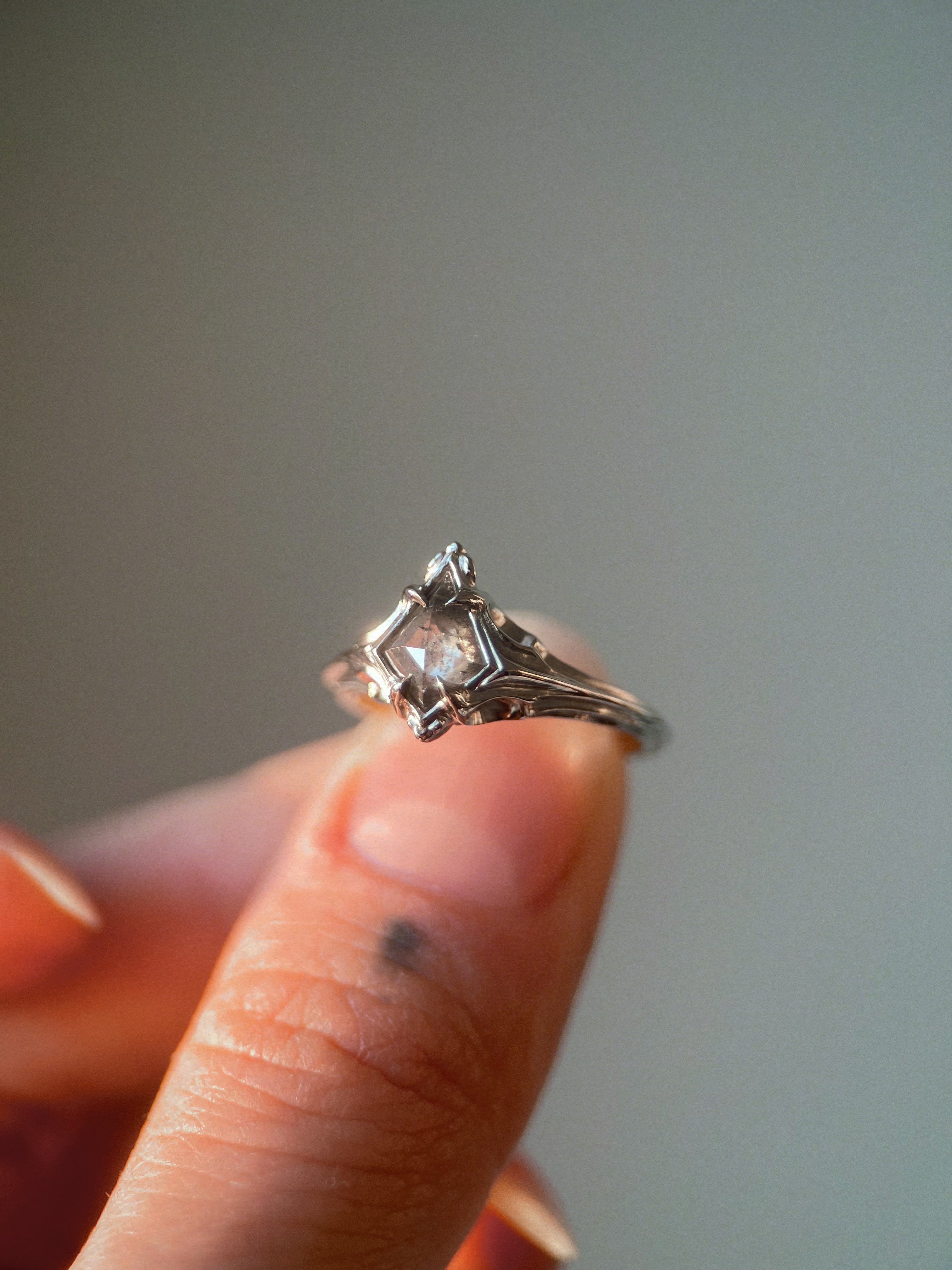 Fortress // 14kw + 0.72ct Diamond