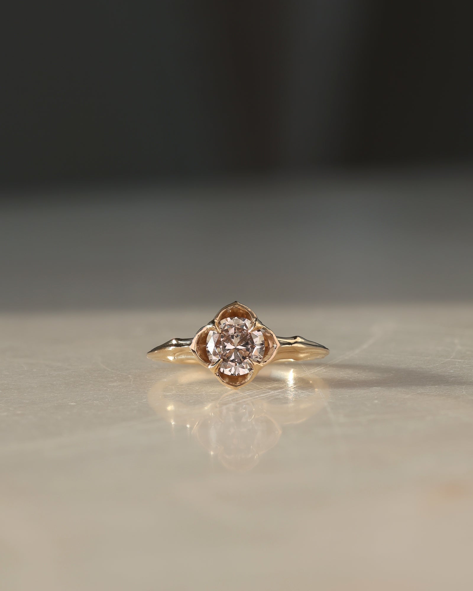 Baby Daphne // 14ky Gold + 6.5mm Champagne Diamond // 7.25