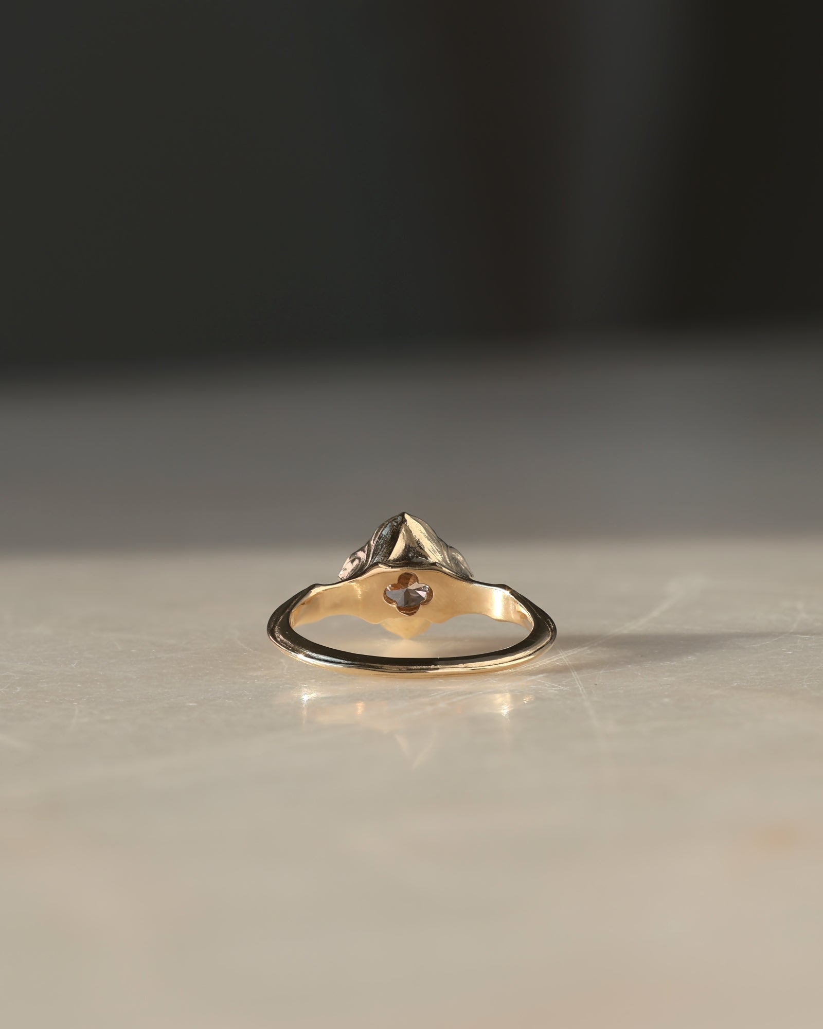 Baby Daphne // 14ky Gold + 6.5mm Champagne Diamond // 7.25