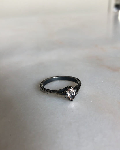 Alcove // Ring