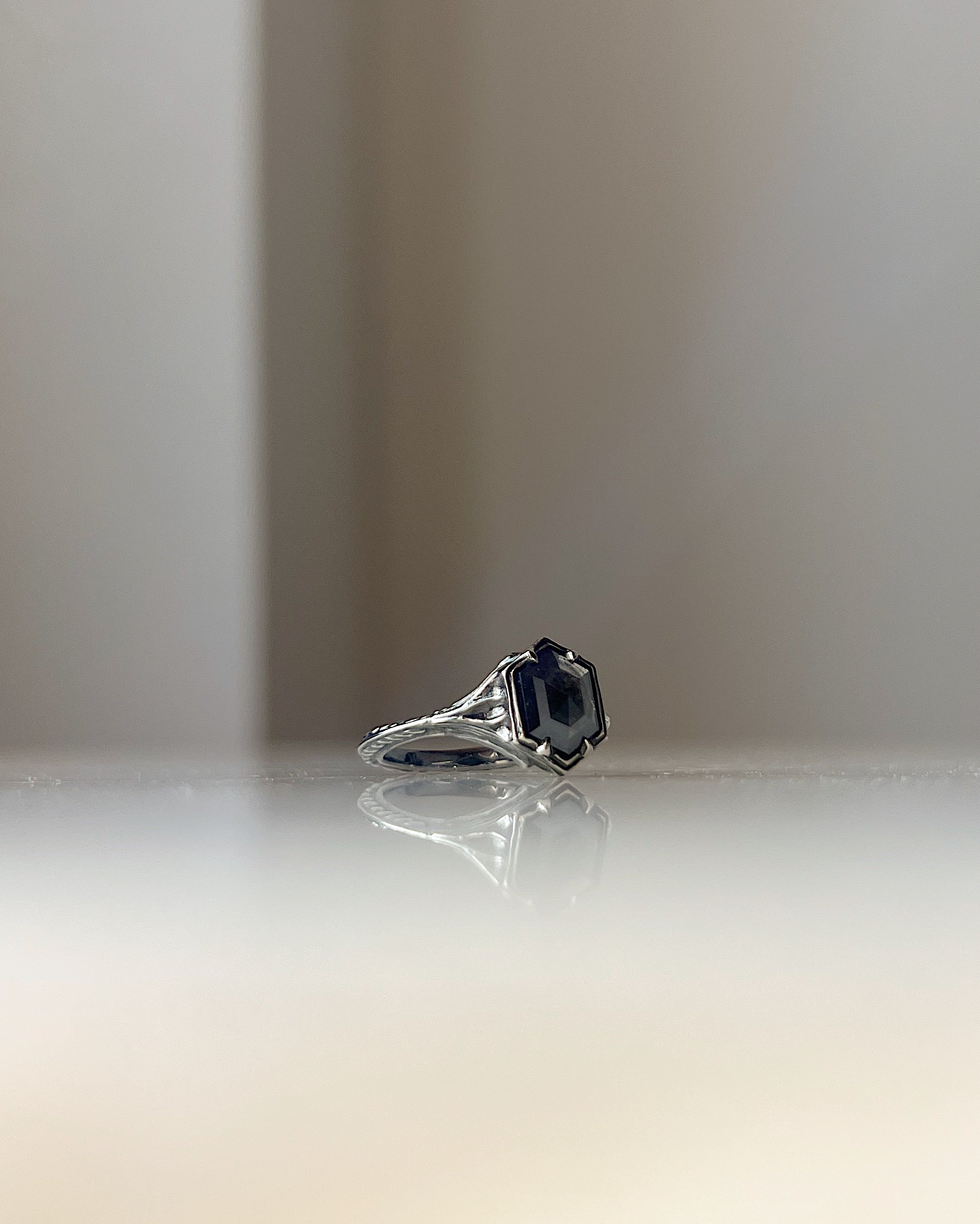 Pillars of the Heart IV // 14kw + 1.06ct Diamond