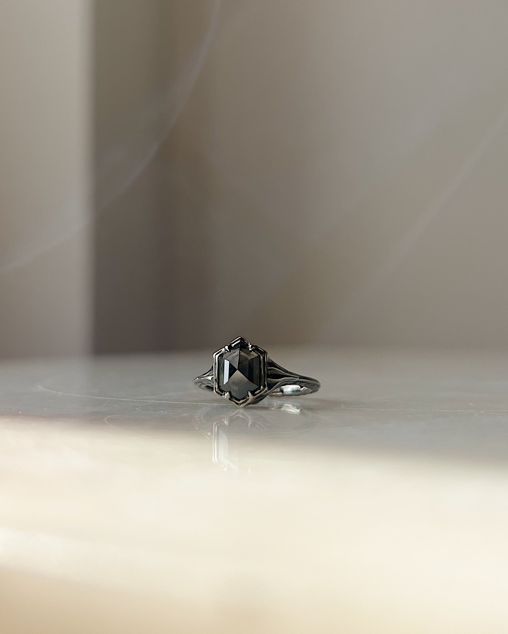 Pillars of the Heart IV // 14kw + 1.06ct Diamond