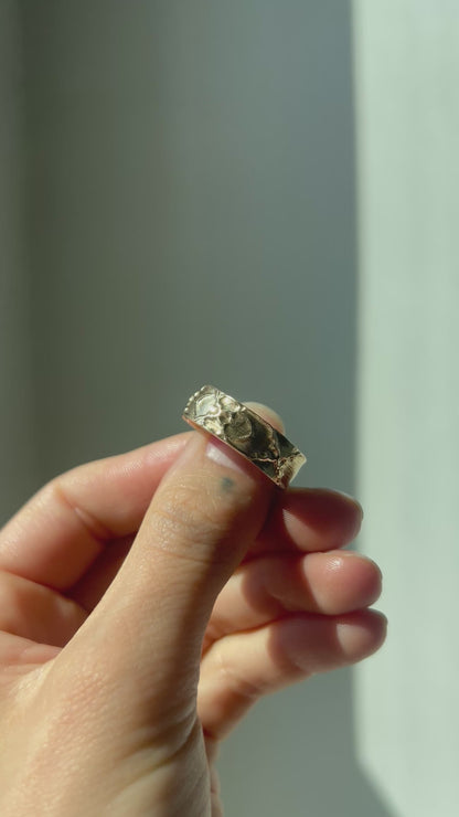 Echo // Band // 14k Gold // Ring