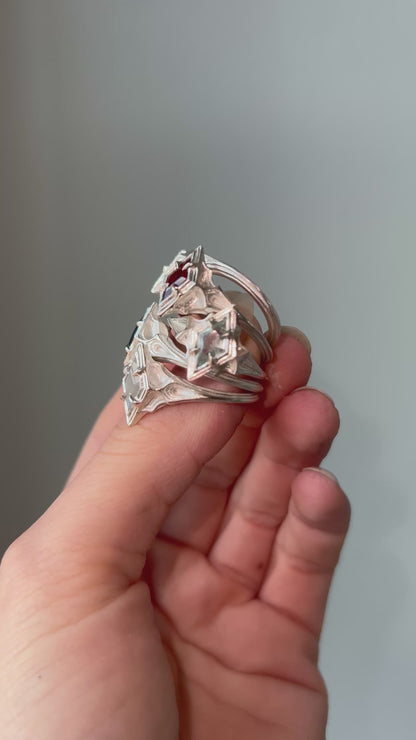 Omne // Ring