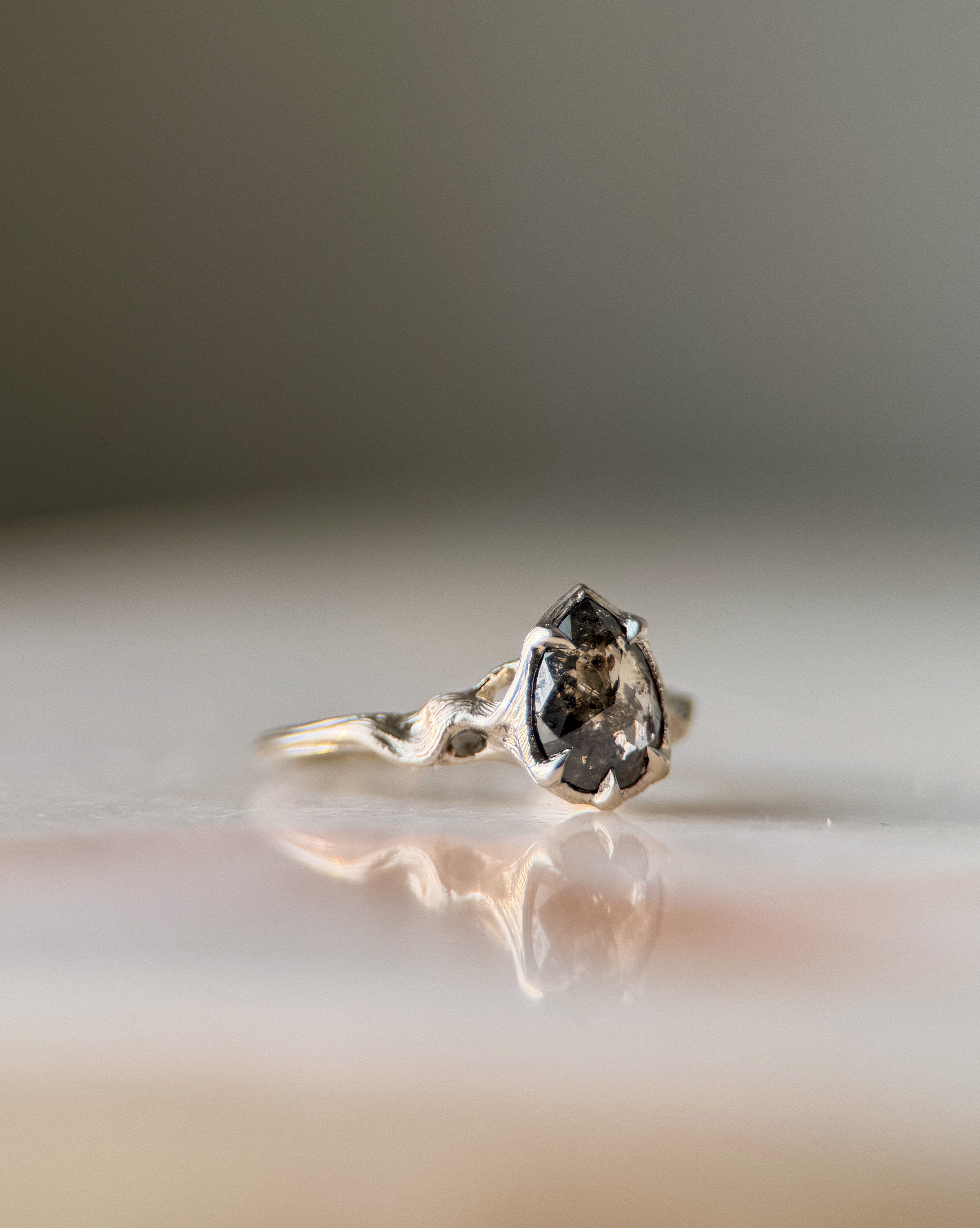 Pyre II // 14kw Gold + 1.31ct Diamond // 6