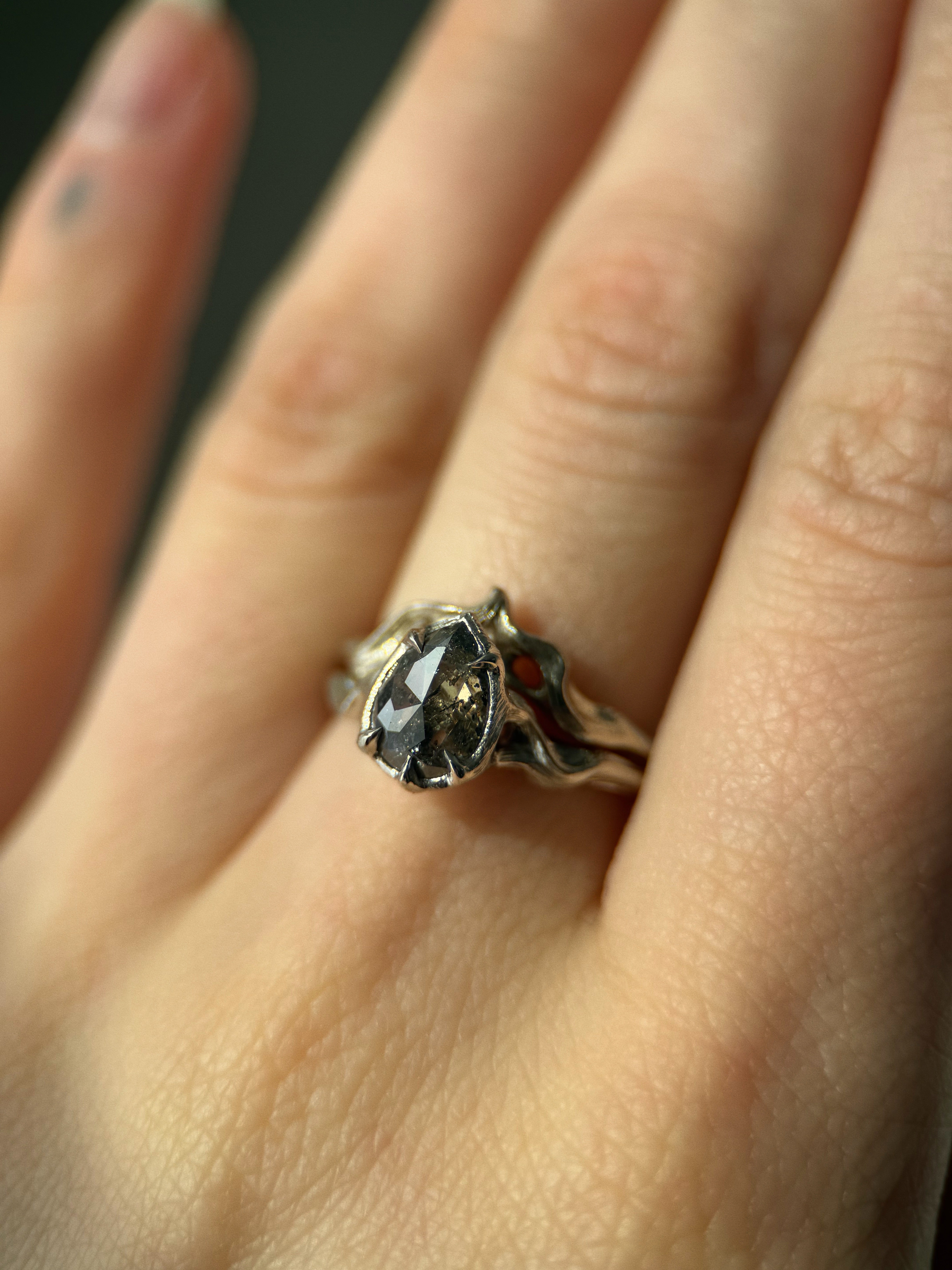 Pyre II // 14kw Gold + 1.31ct Diamond // 6