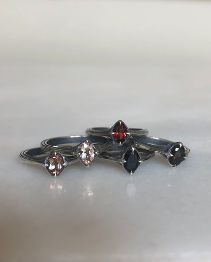 Alcove // Onyx // Ring