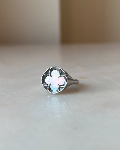 Nimbus // Mother Of Pearl // Signet Ring