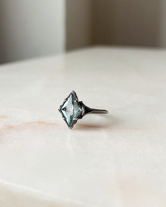 Snow Queen // Aquamarine Sunstone One of a Kind // Size 7.5